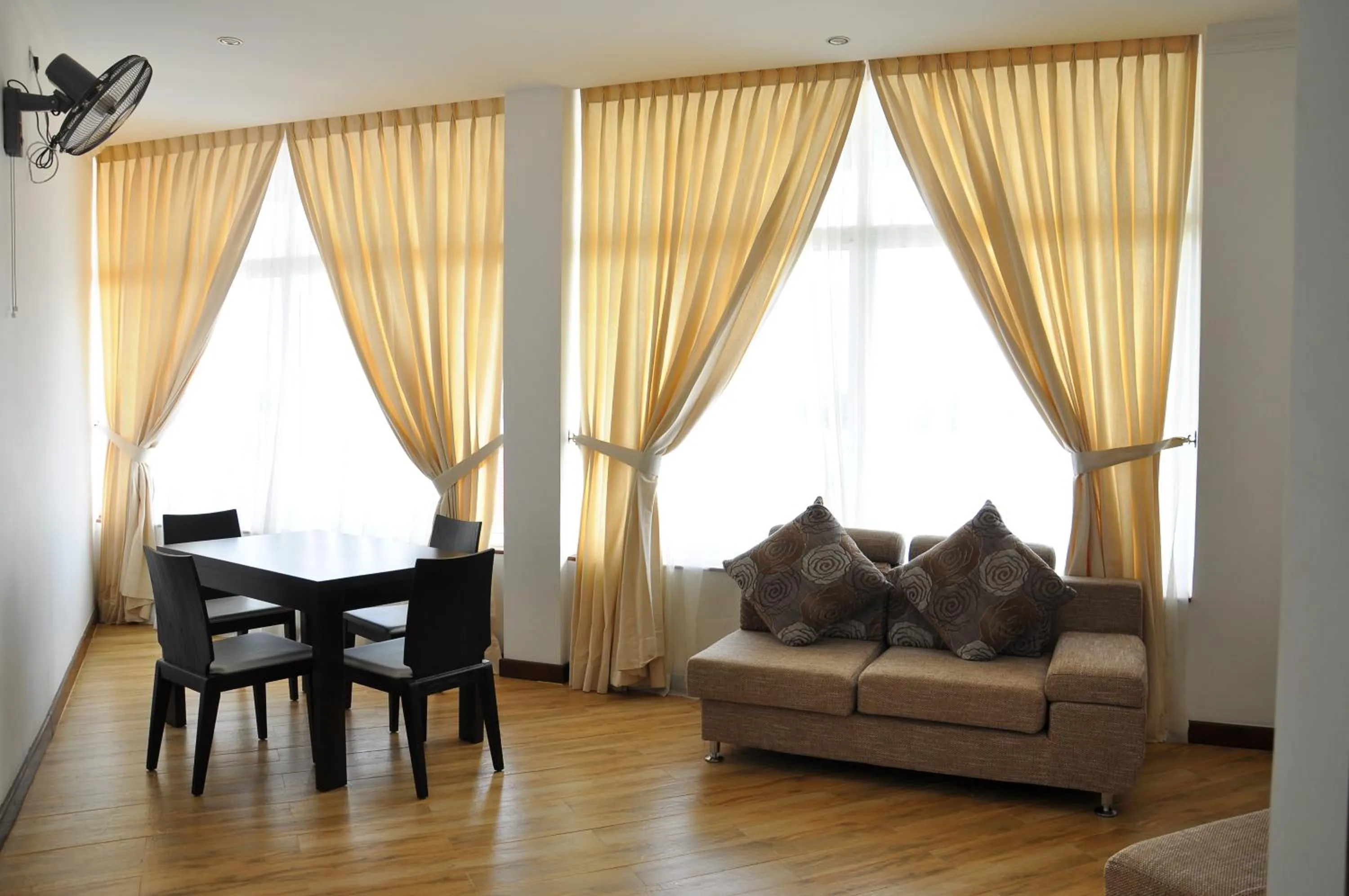 Living room in Hotel East Lagoon