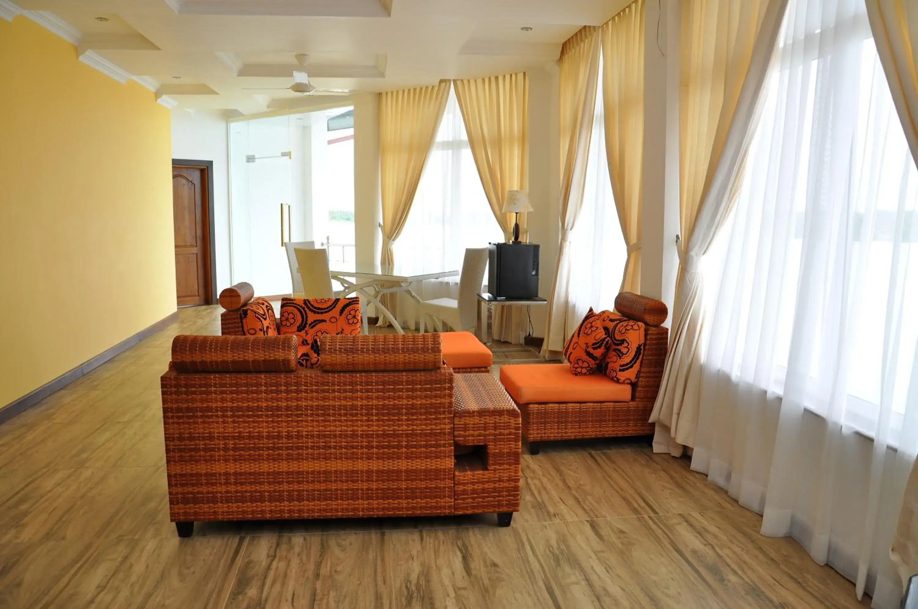 Exclusive Suite in Hotel East Lagoon Exclusive Suite in Hotel East Lagoon