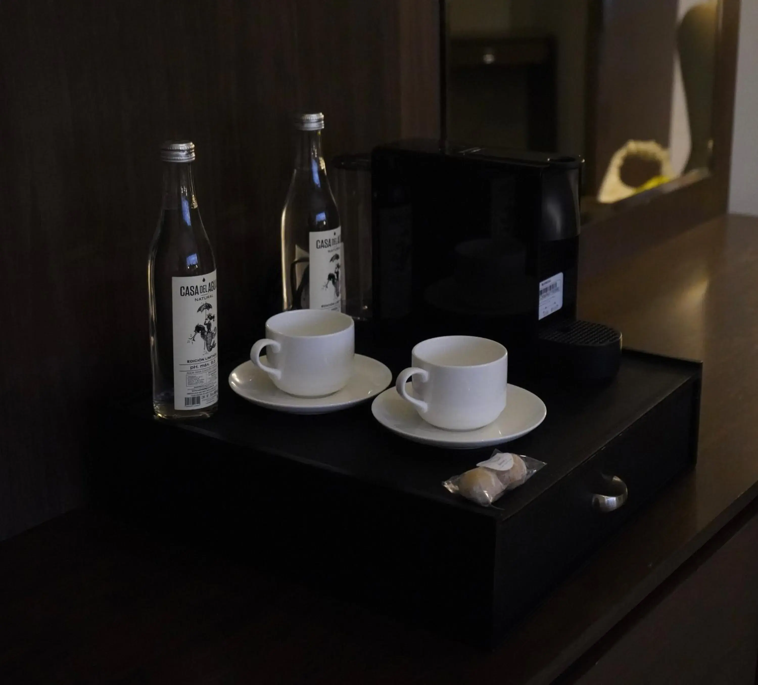 Deluxe Queen Suite in Antigua Hotel Boutique Deluxe Queen Suite in Antigua Hotel Boutique