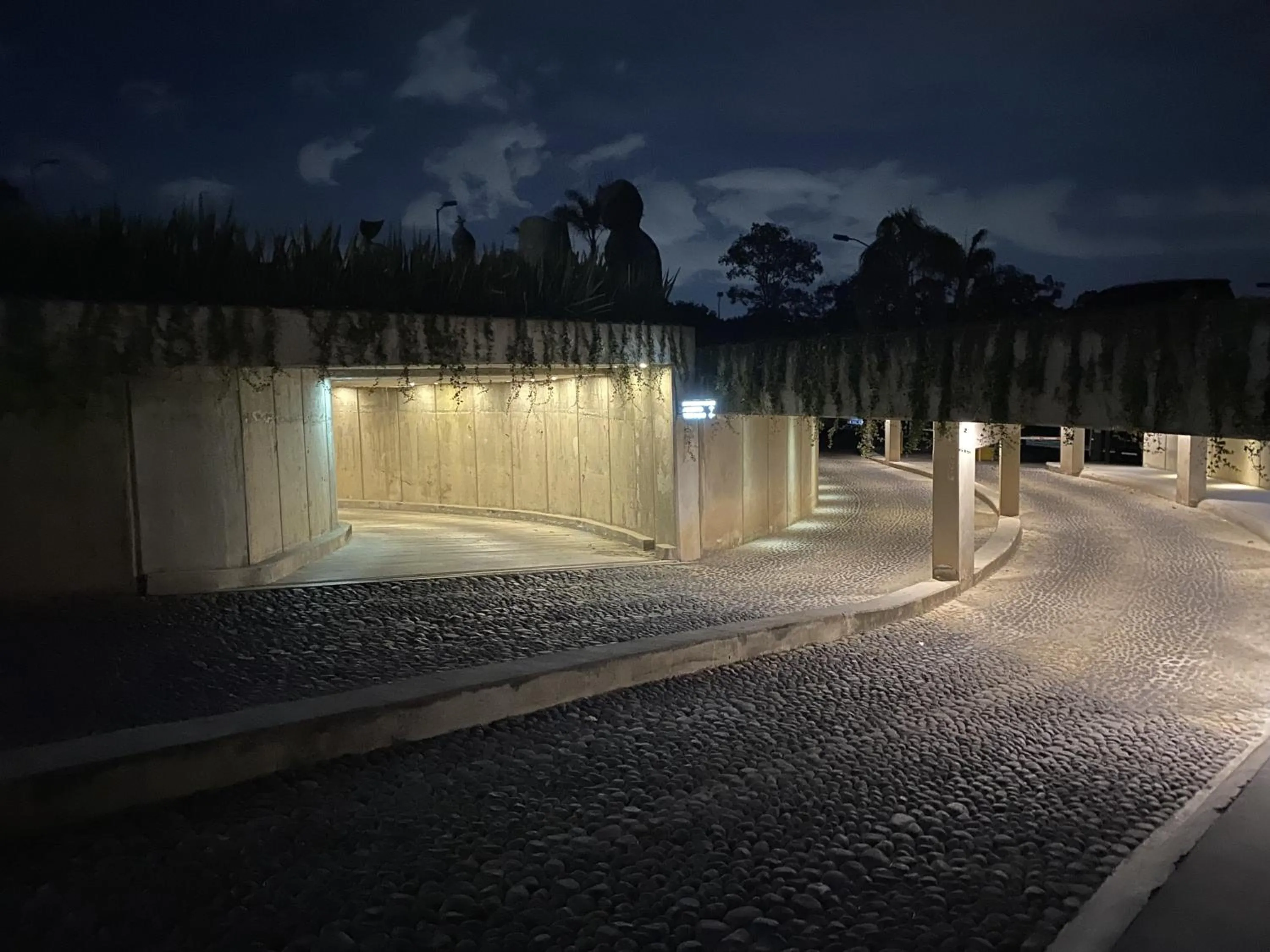 Property building in Antigua Hotel Boutique