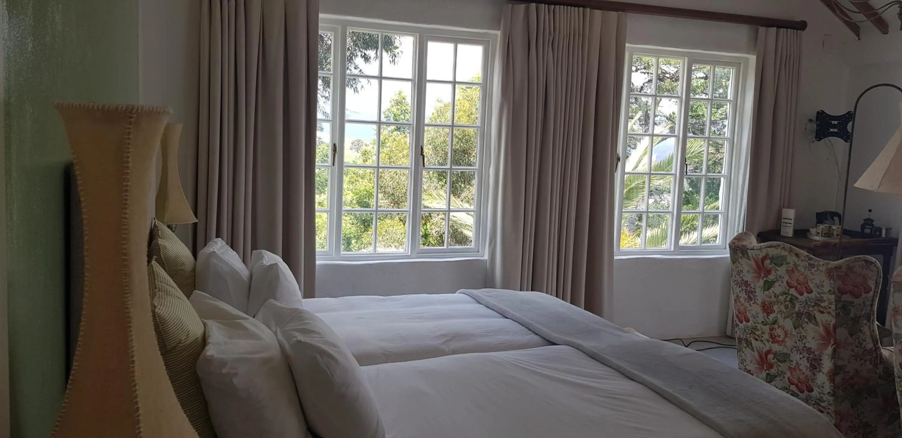 Mountain view, Bed in De Molen Guest House