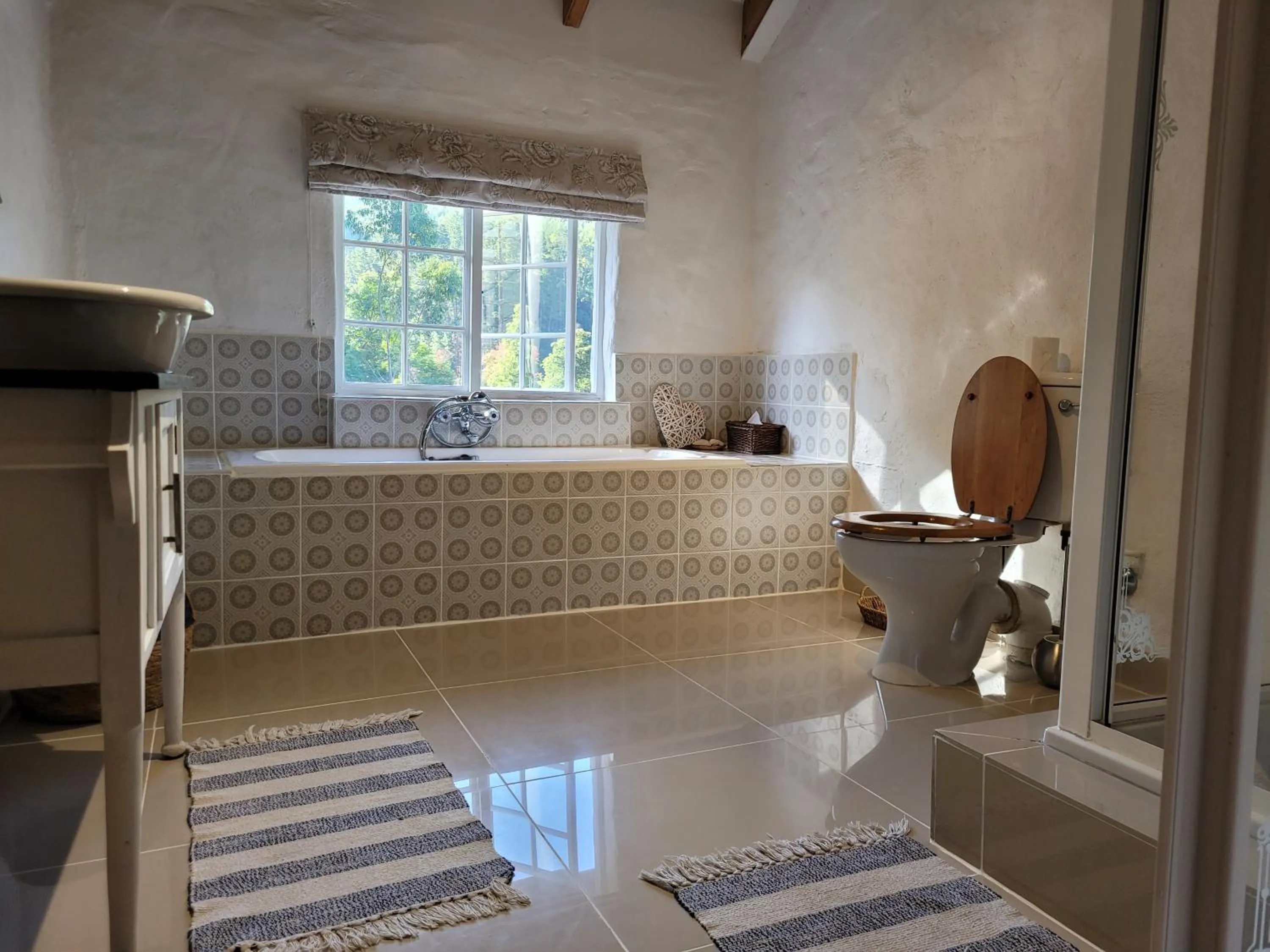 Shower in De Molen Guest House