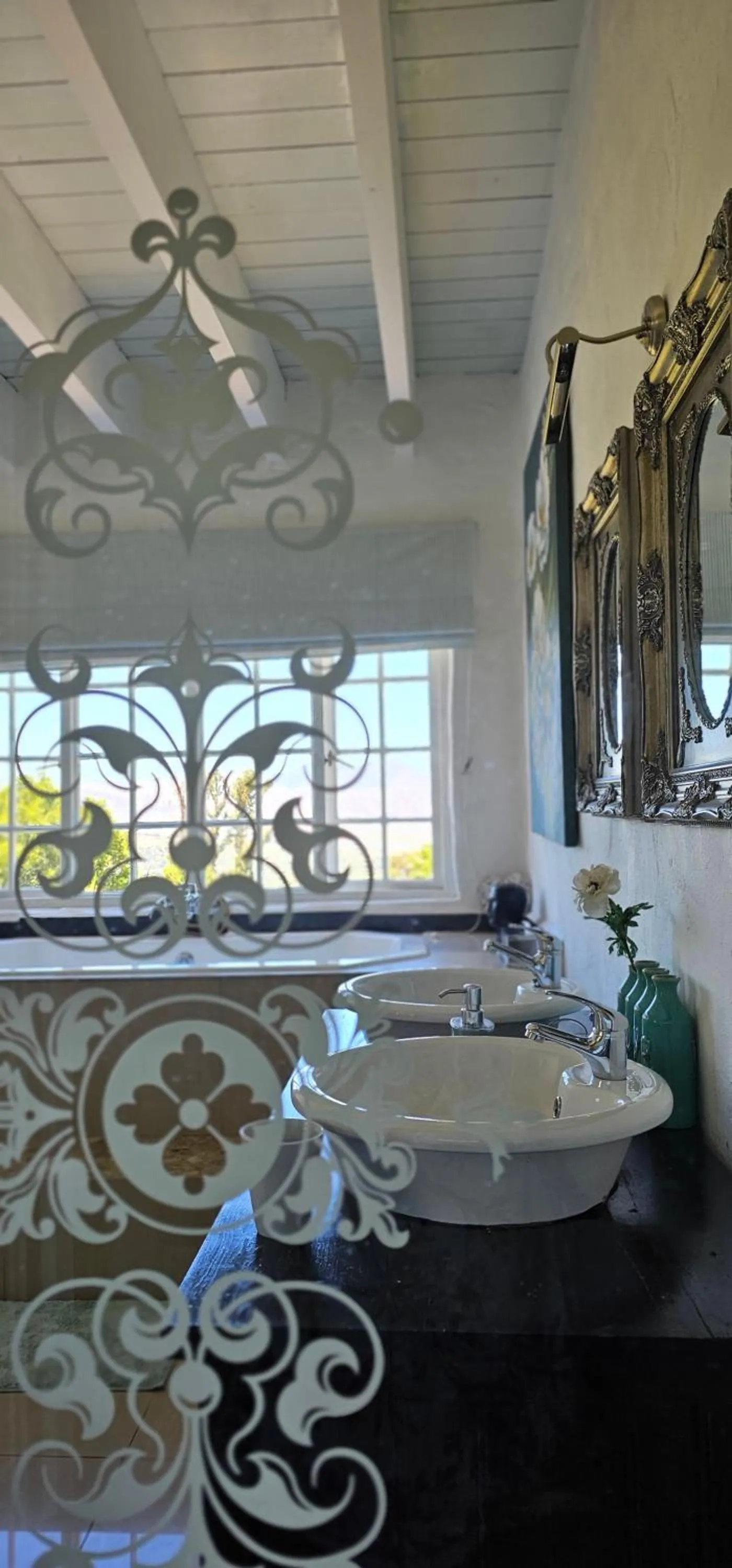 Shower in De Molen Guest House