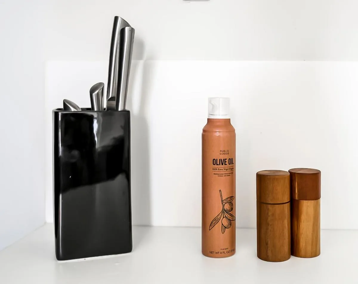 Kitchen or kitchenette in The Grant by Black Swan