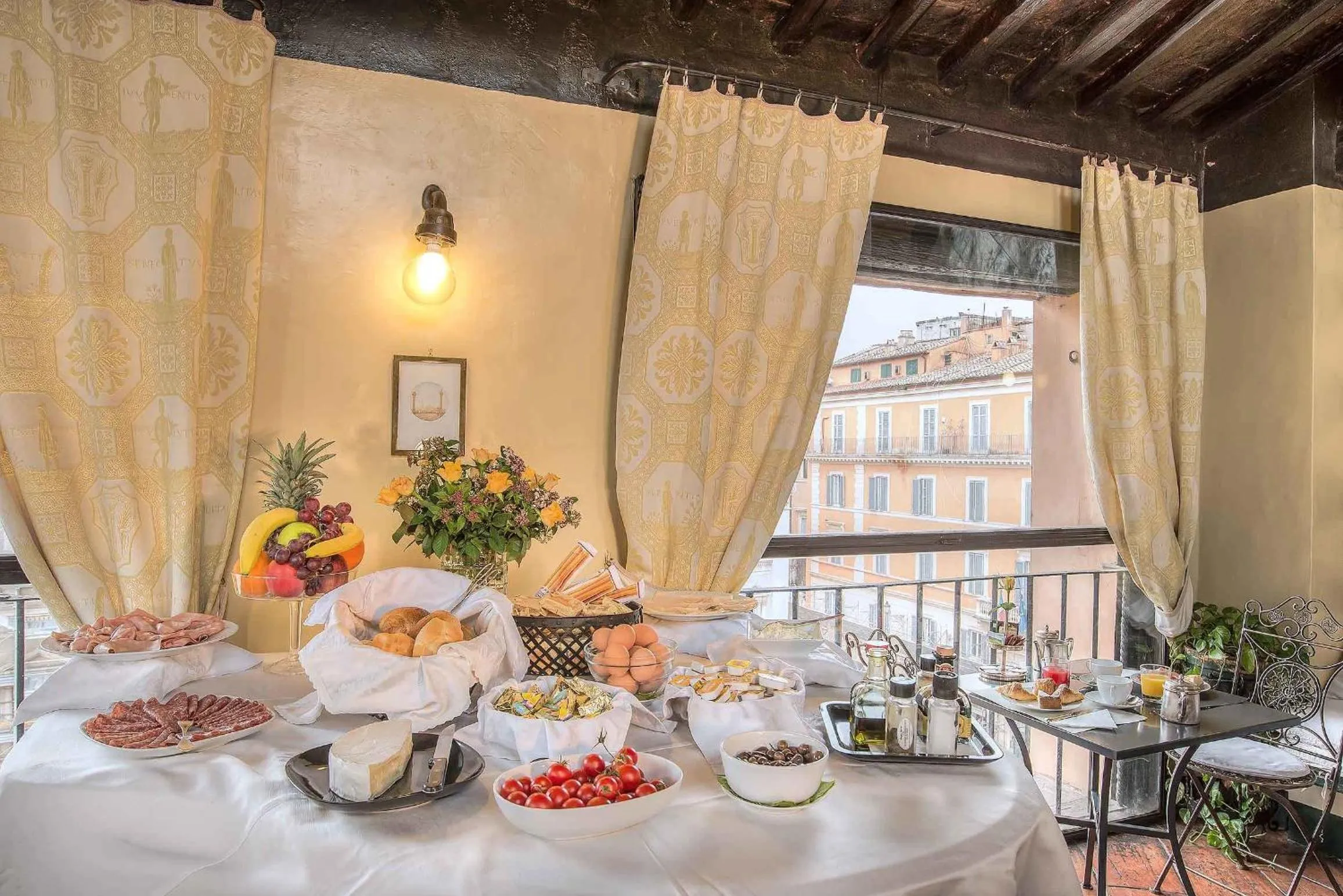 Lounge or bar in Hotel Fontana