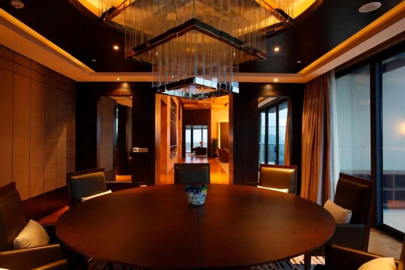 Dining area in Raffles Hainan Clear Water Bay