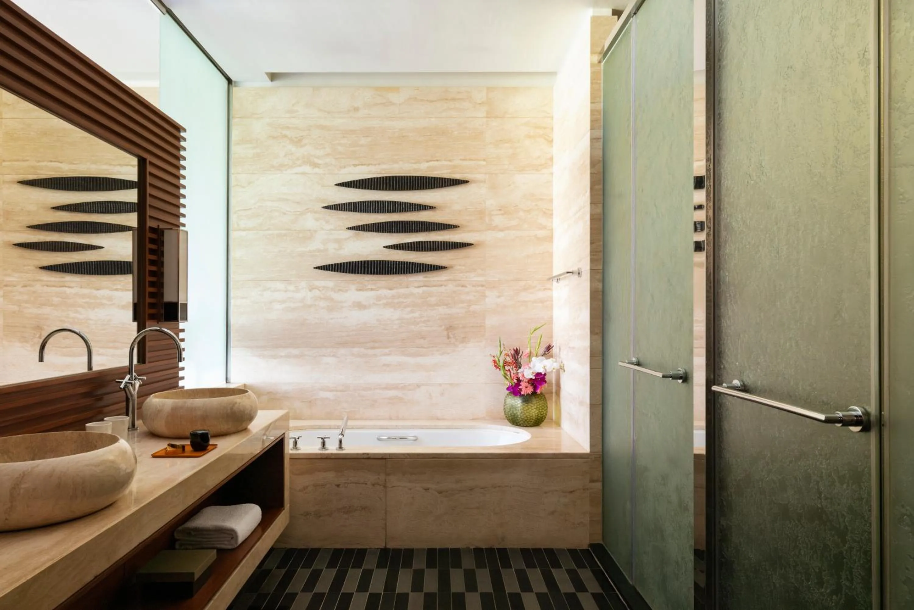 Bathroom in Raffles Hainan Clear Water Bay