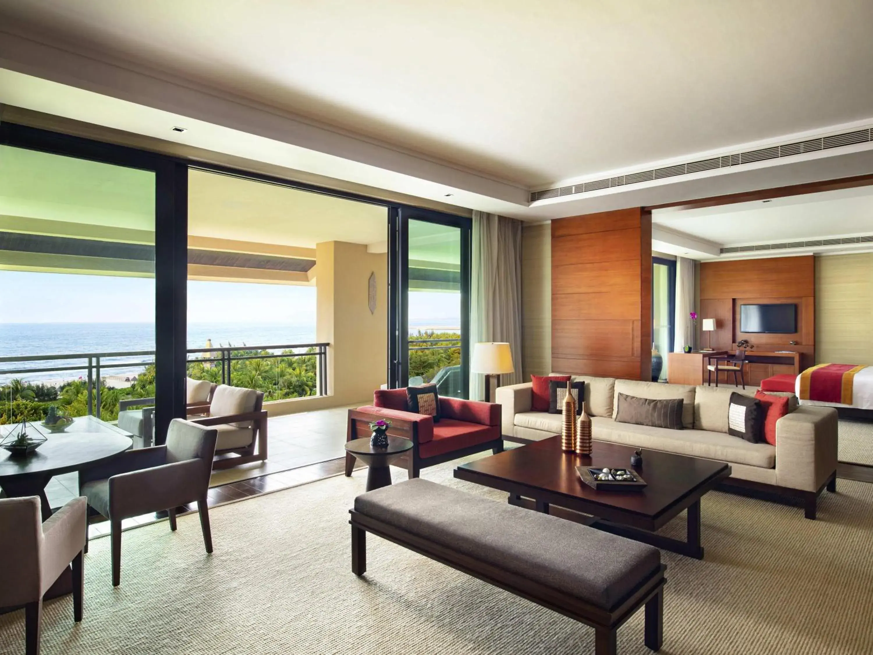 Premium Bay Ocean Suite - single occupancy in Raffles Hainan Clear Water Bay Premium Bay Ocean Suite - single occupancy in Raffles Hainan Clear Water Bay