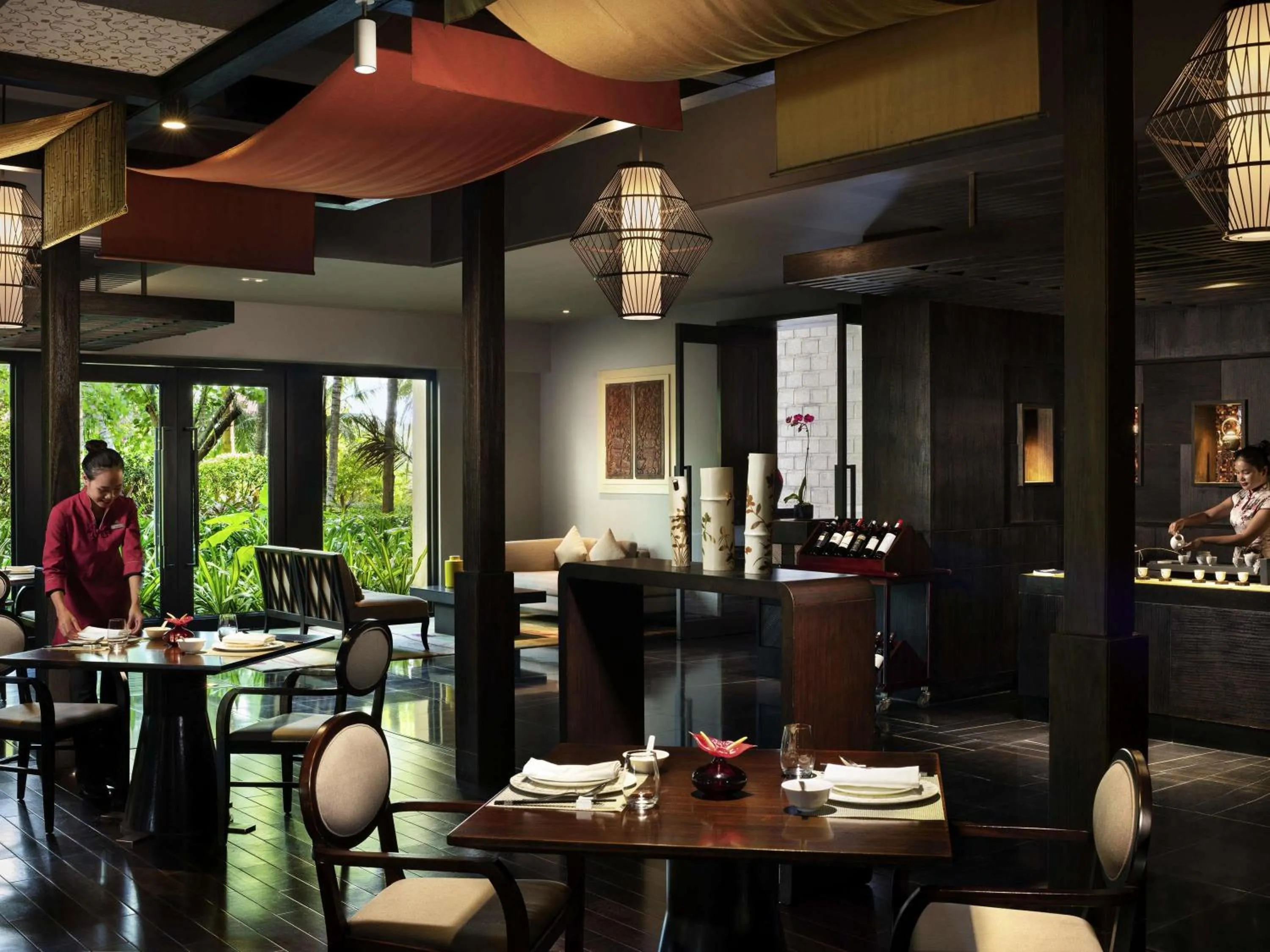 Restaurant/places to eat in Raffles Hainan Clear Water Bay