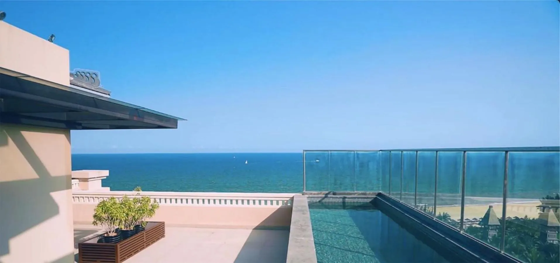 Property building in Raffles Hainan Clear Water Bay