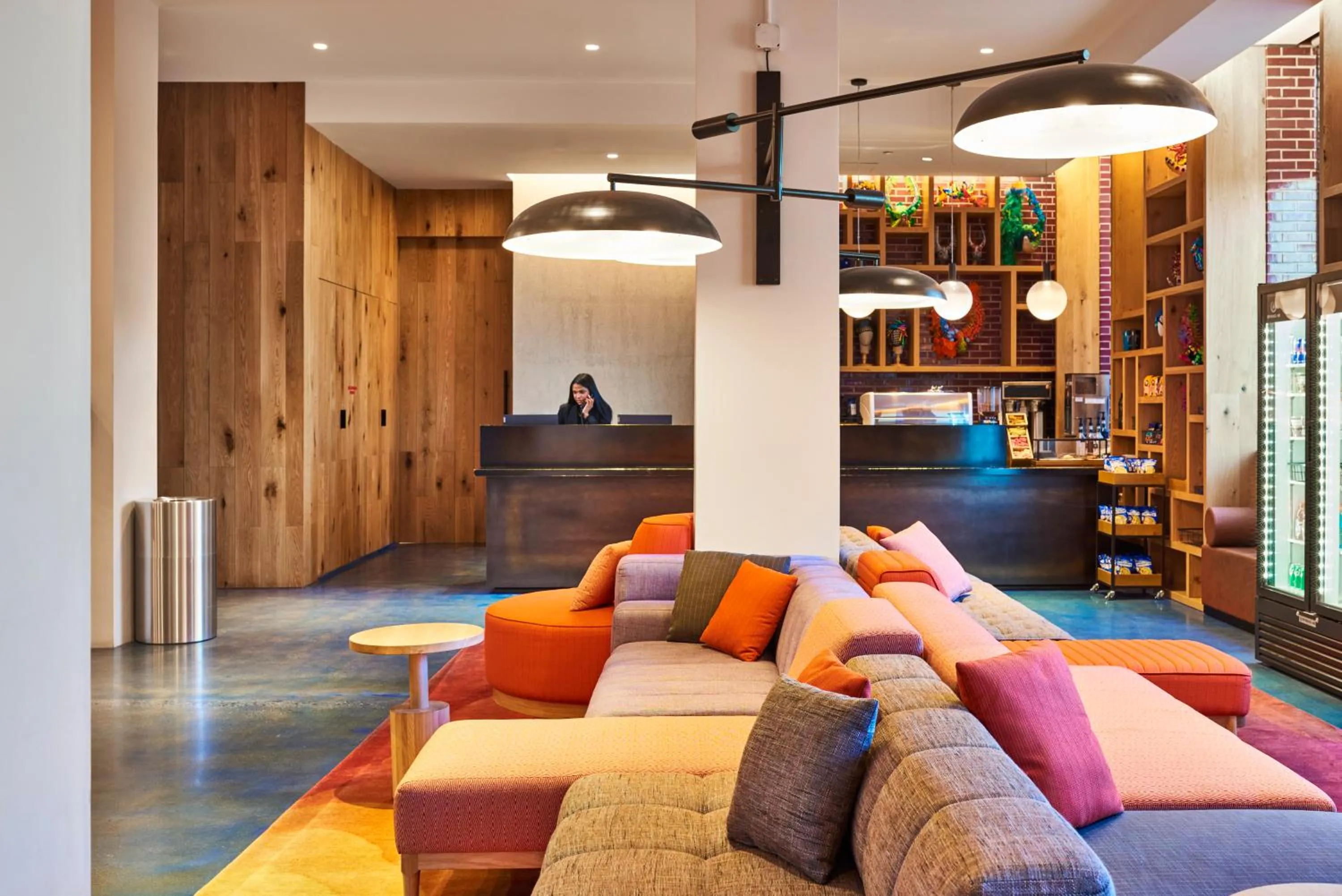 Lobby or reception in Radio Hotel