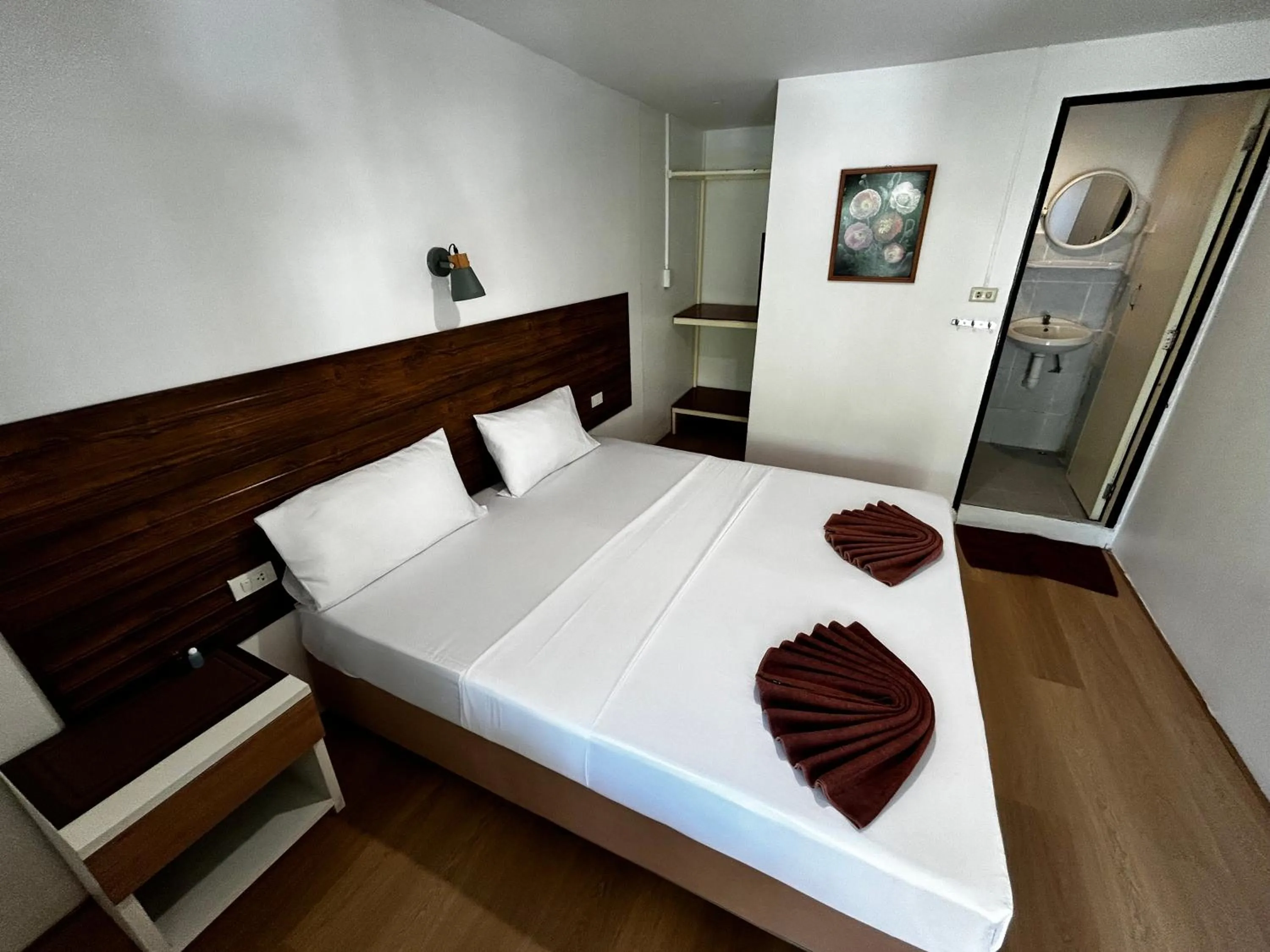 Bed in Coco's Guest House