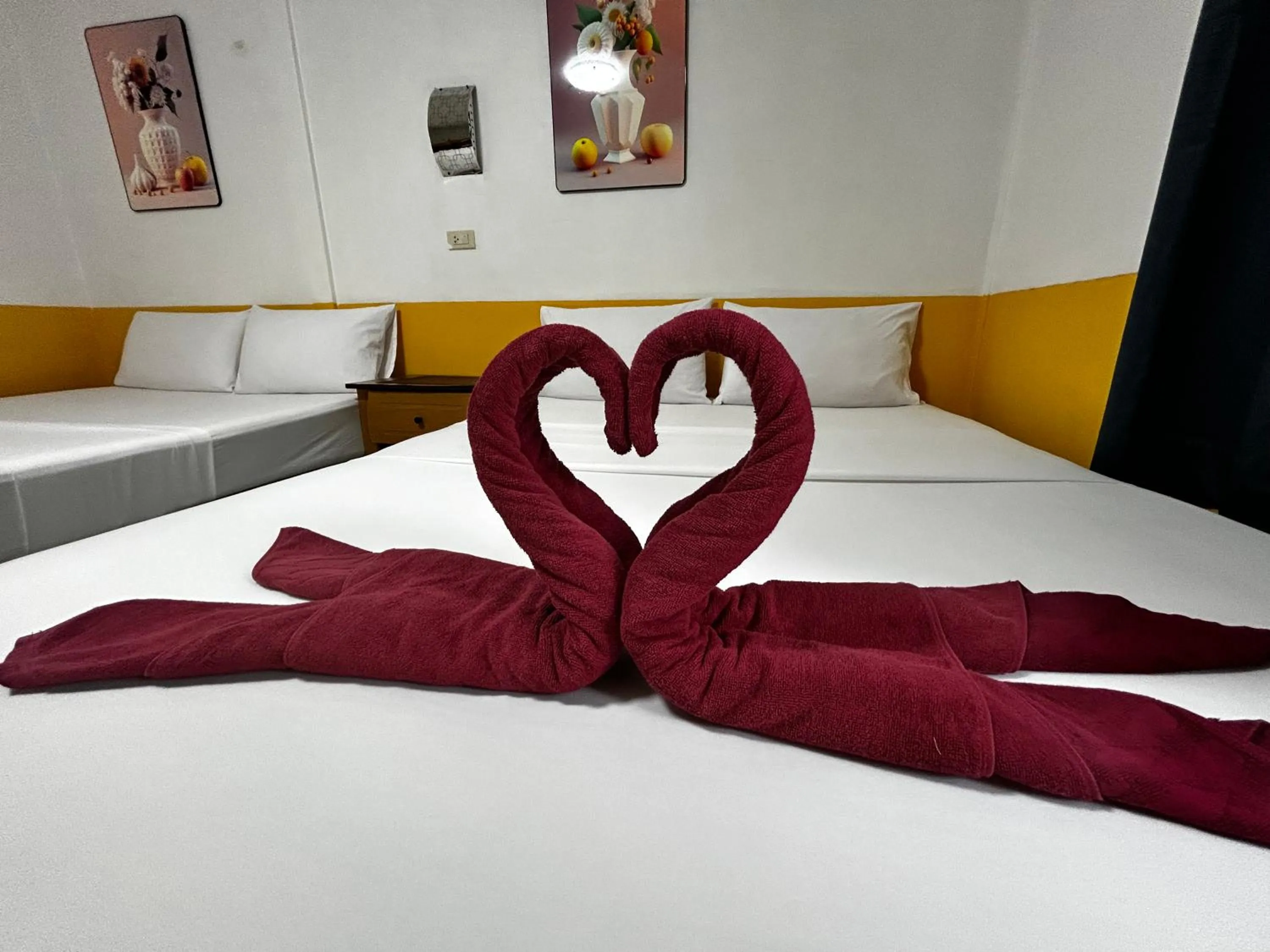 Decorative detail, Bed in Coco's Guest House