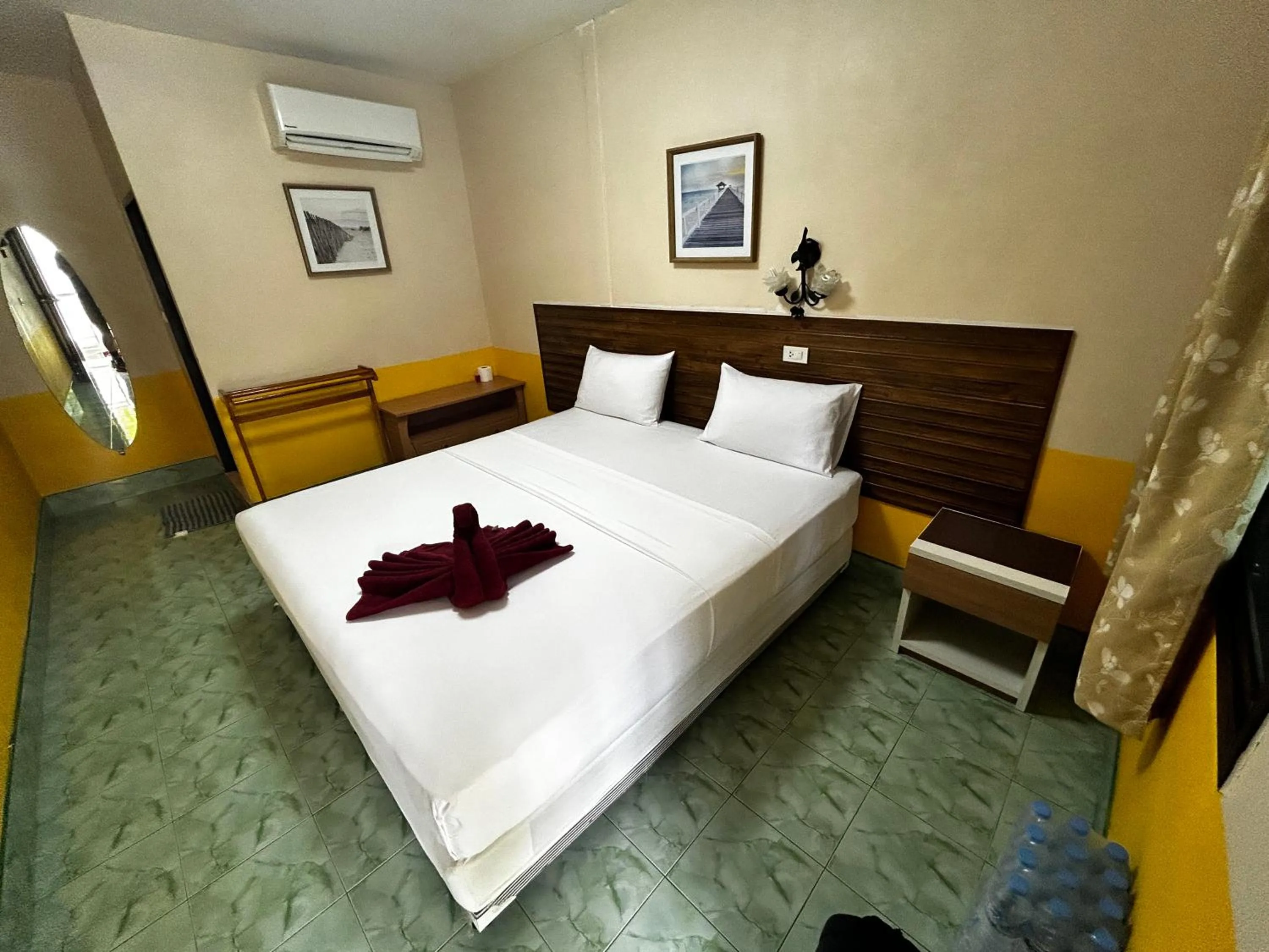 Bed in Coco's Guest House