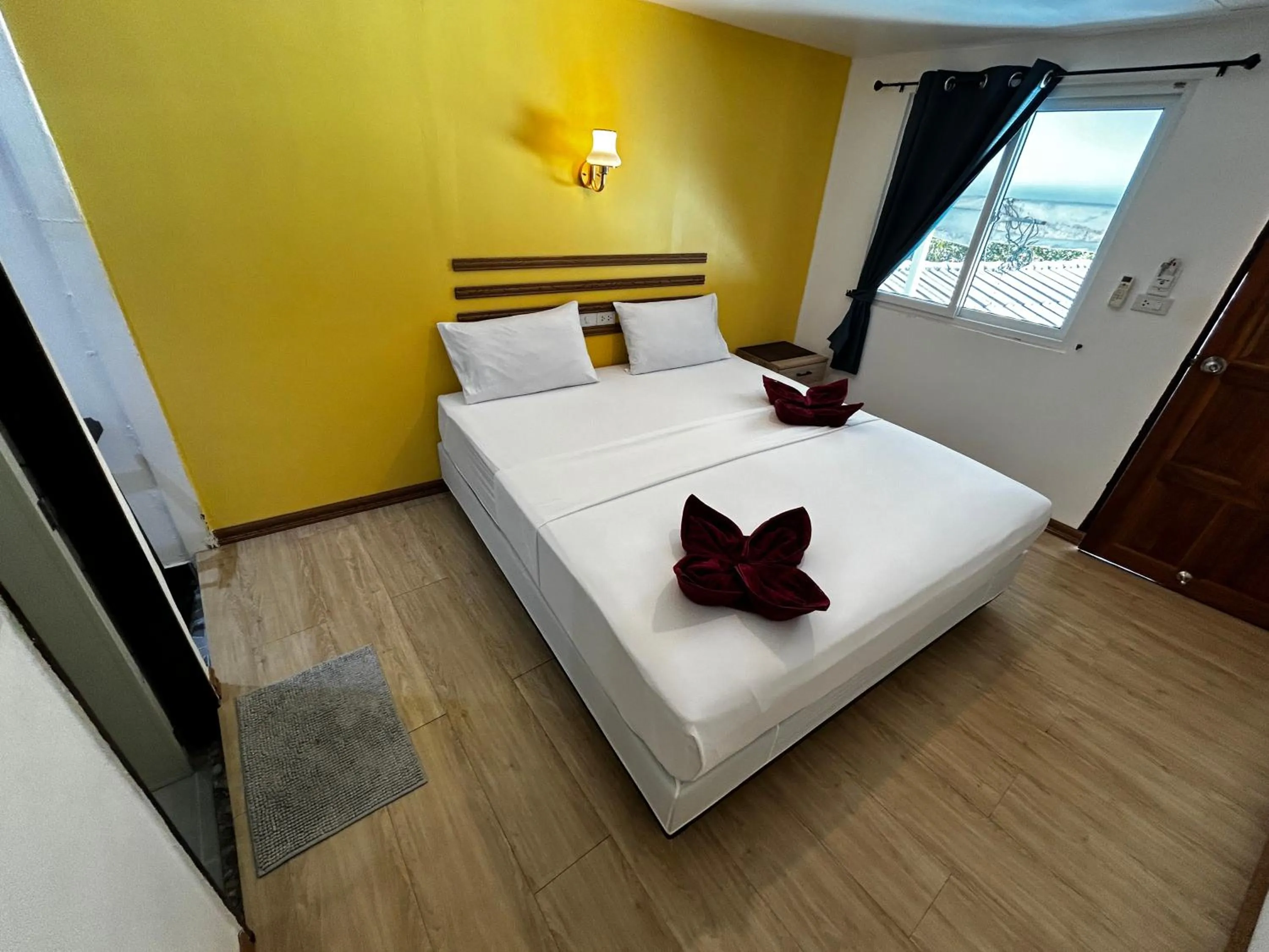 Bed in Coco's Guest House