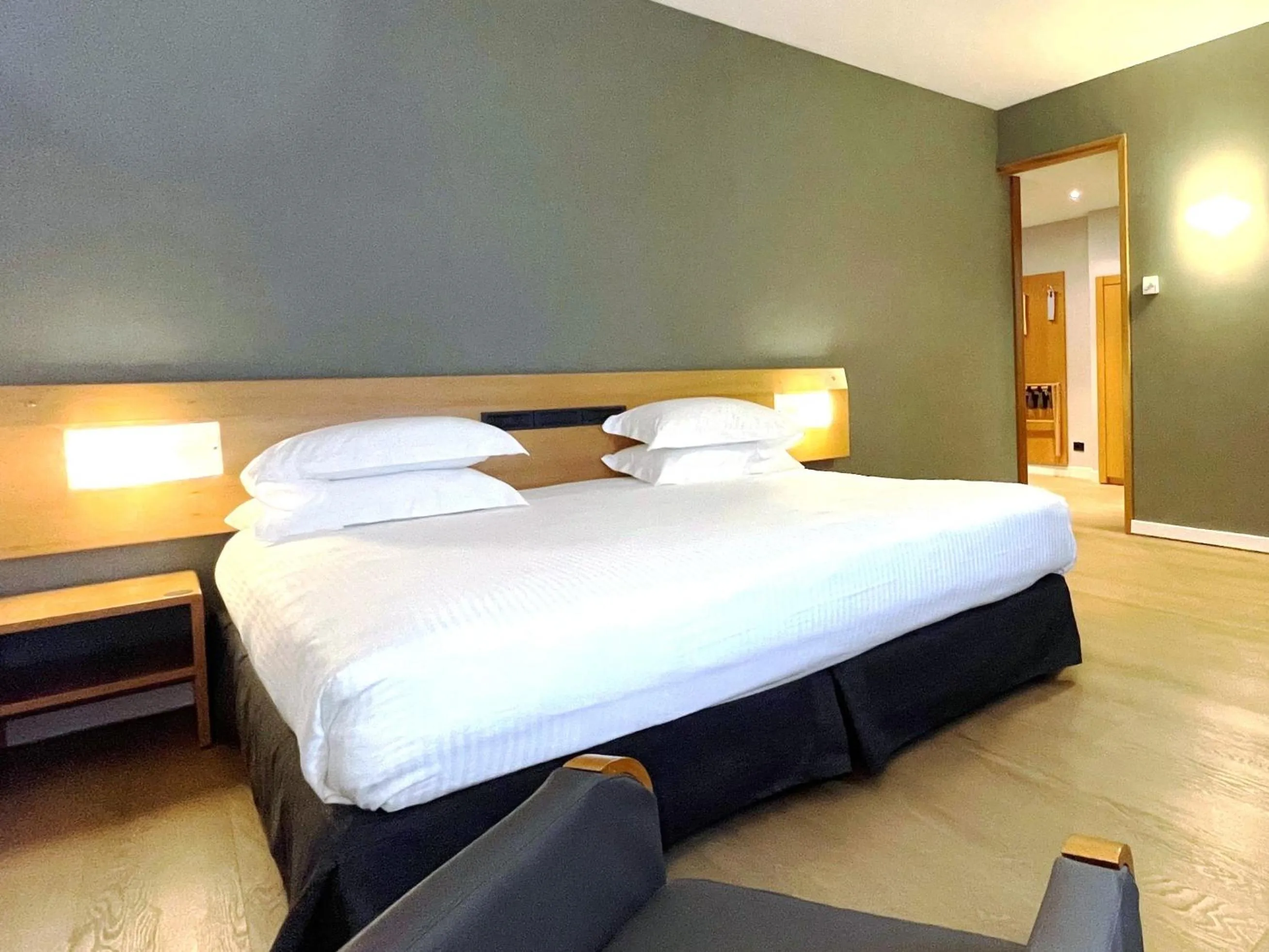Bed in Crowne Plaza Milan Linate by IHG