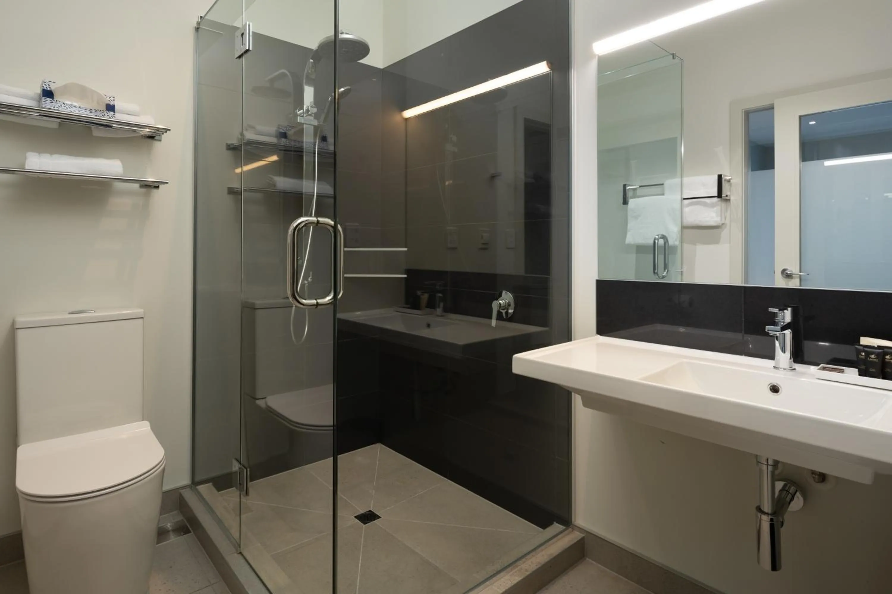 Riverside Hotel Marlborough