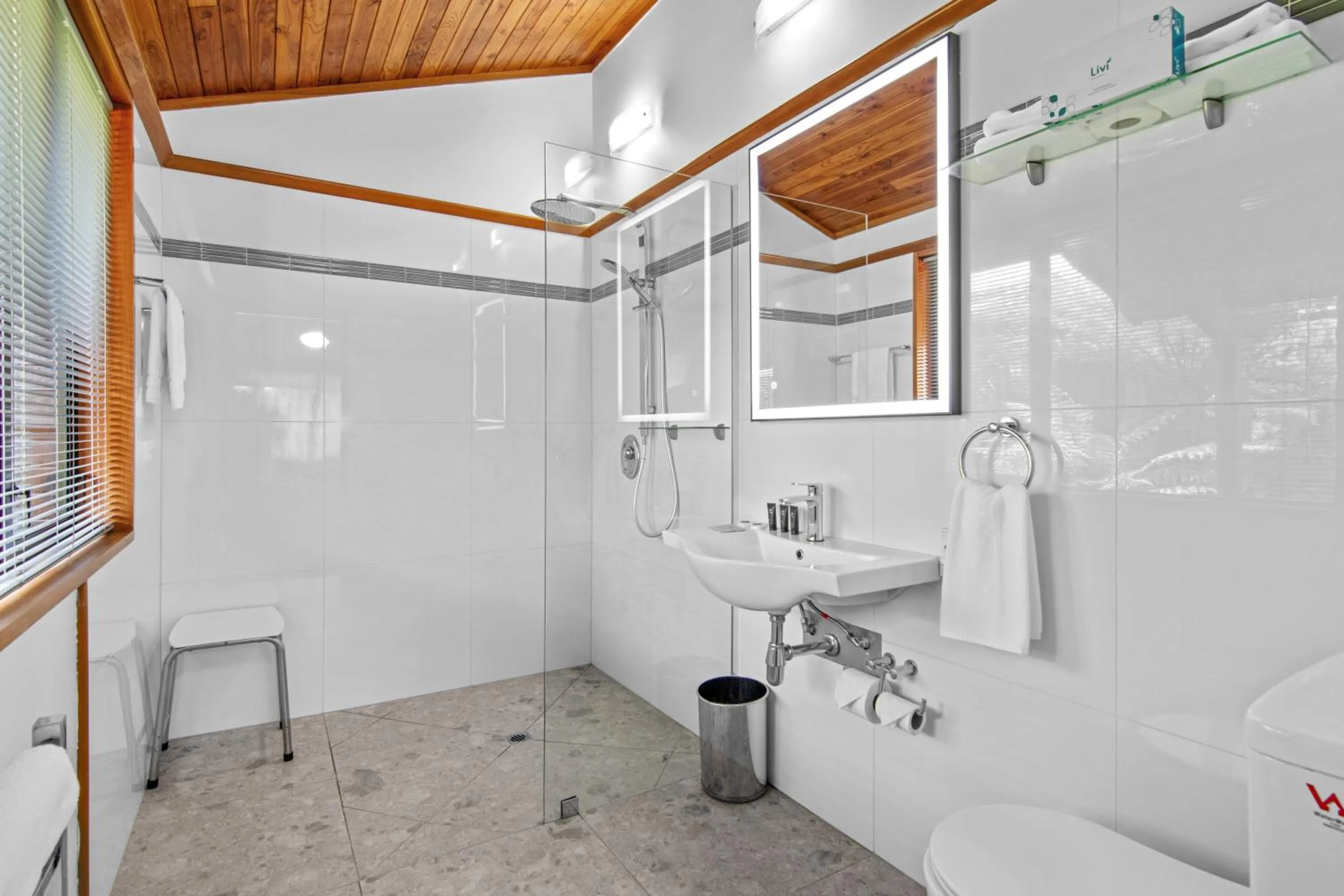 Riverside Hotel Marlborough