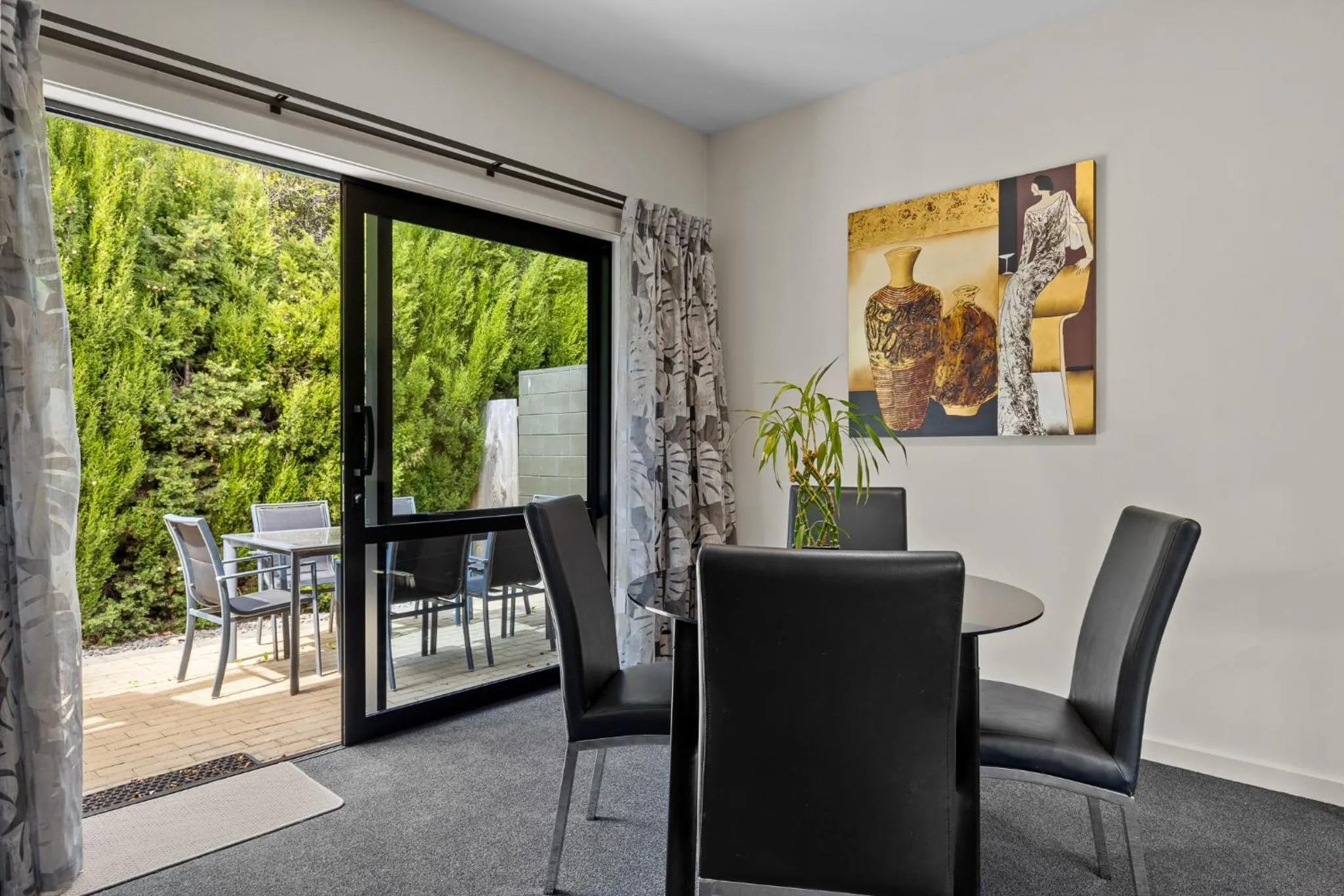 Riverside Hotel Marlborough