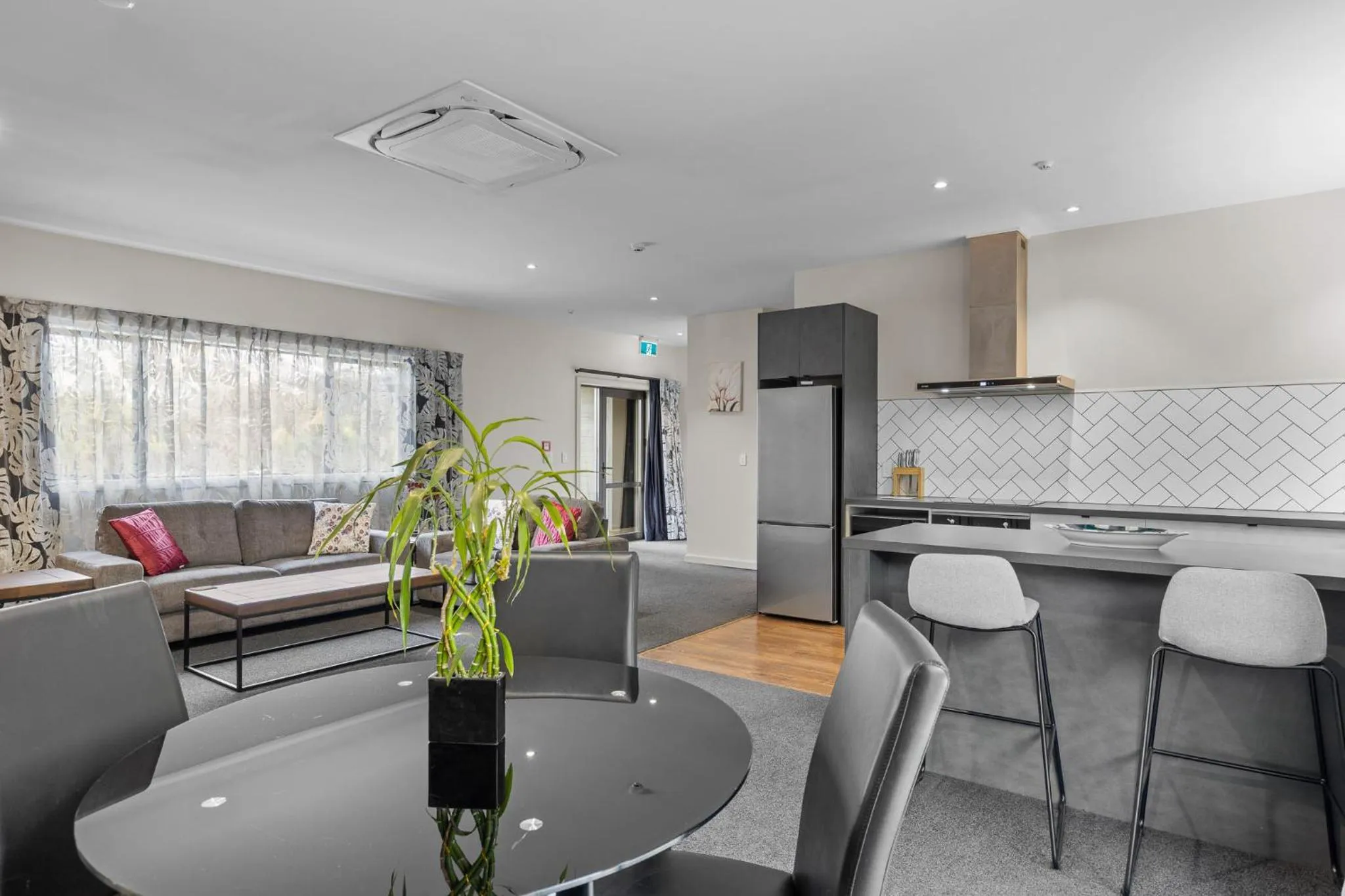 Riverside Hotel Marlborough