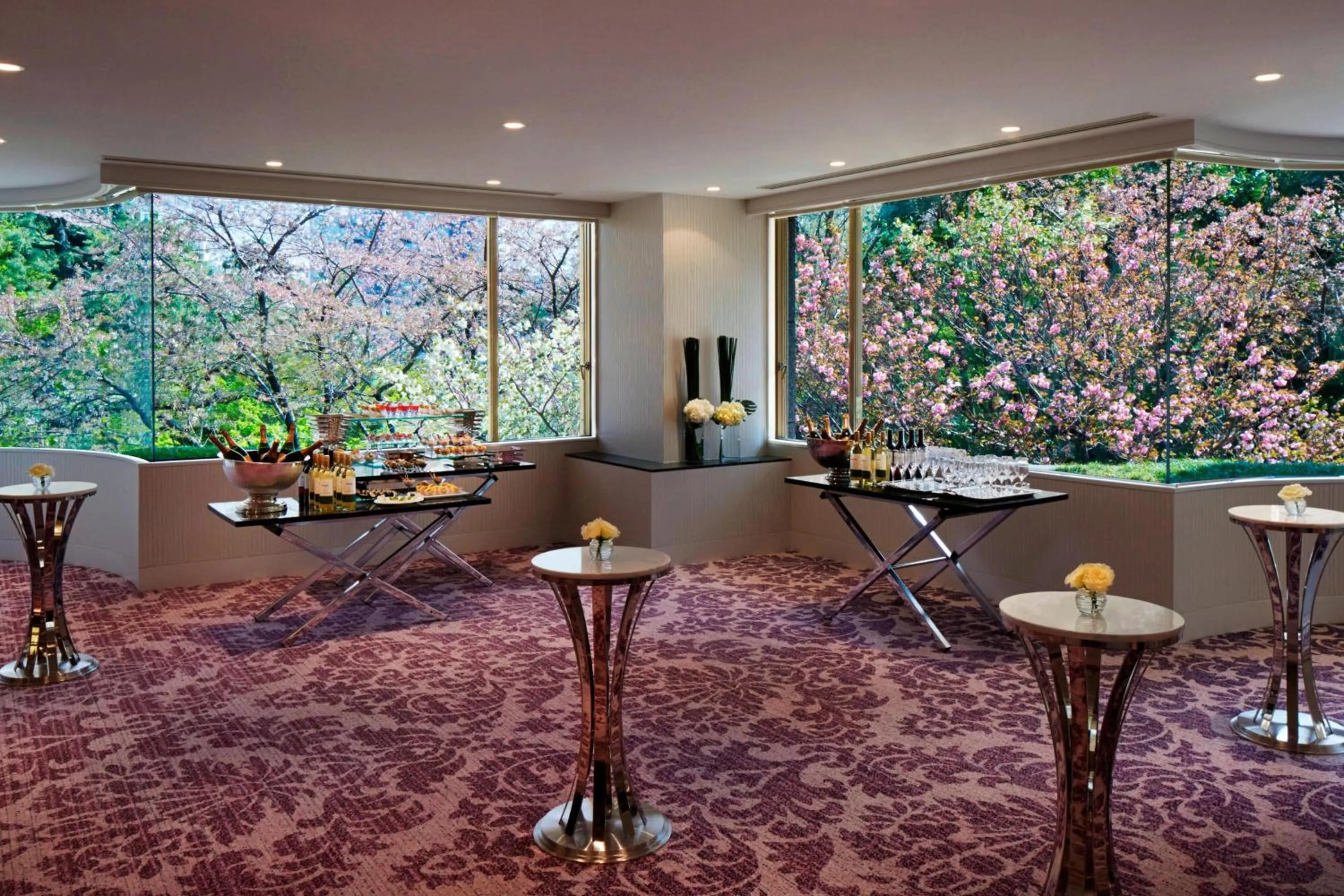 Meeting/conference room in Tokyo Marriott Hotel