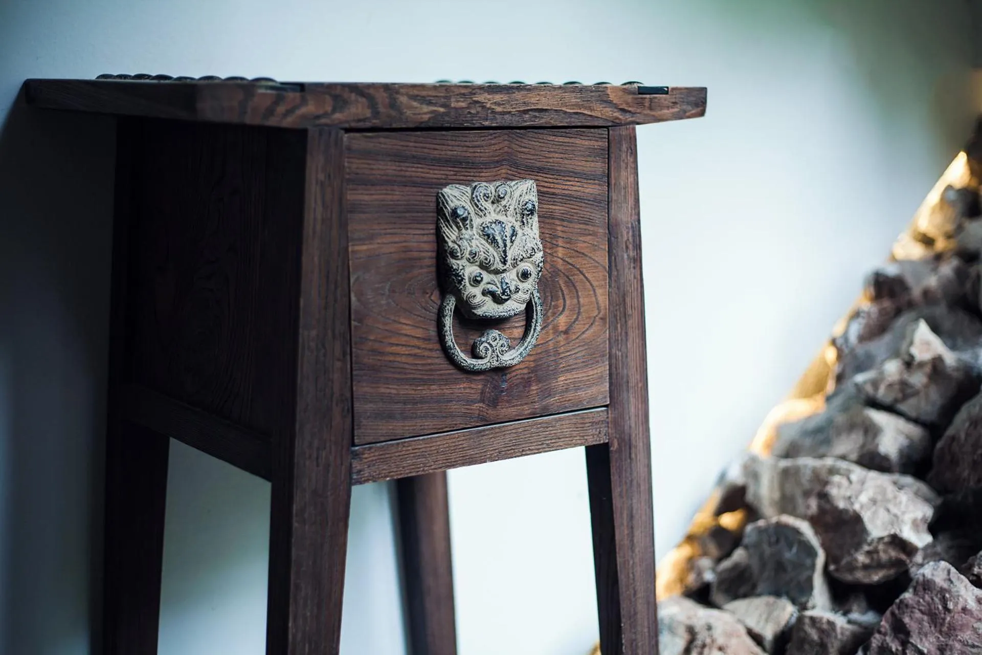 Decorative detail in The Bivou Lijiang