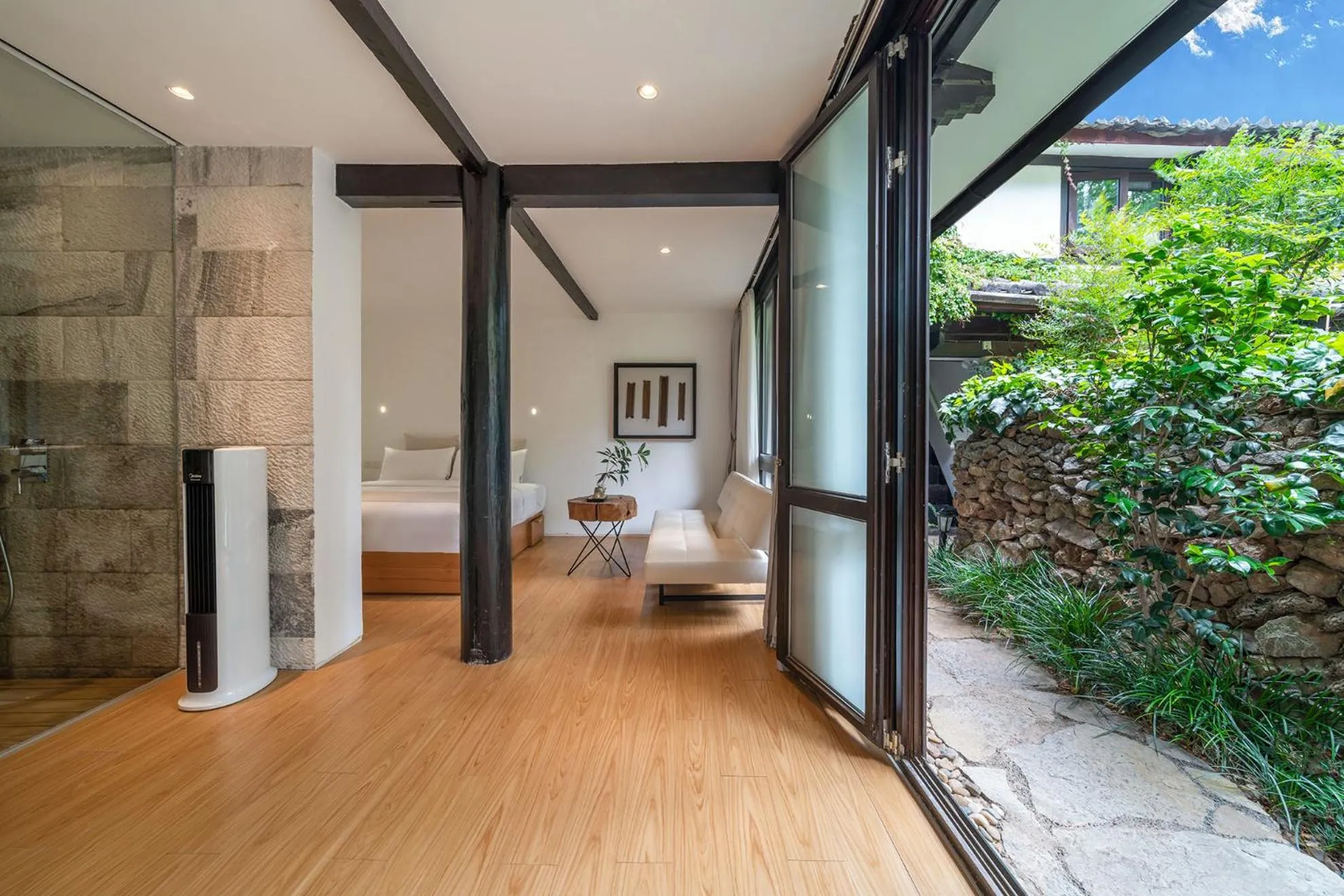 Garden view in The Bivou Lijiang