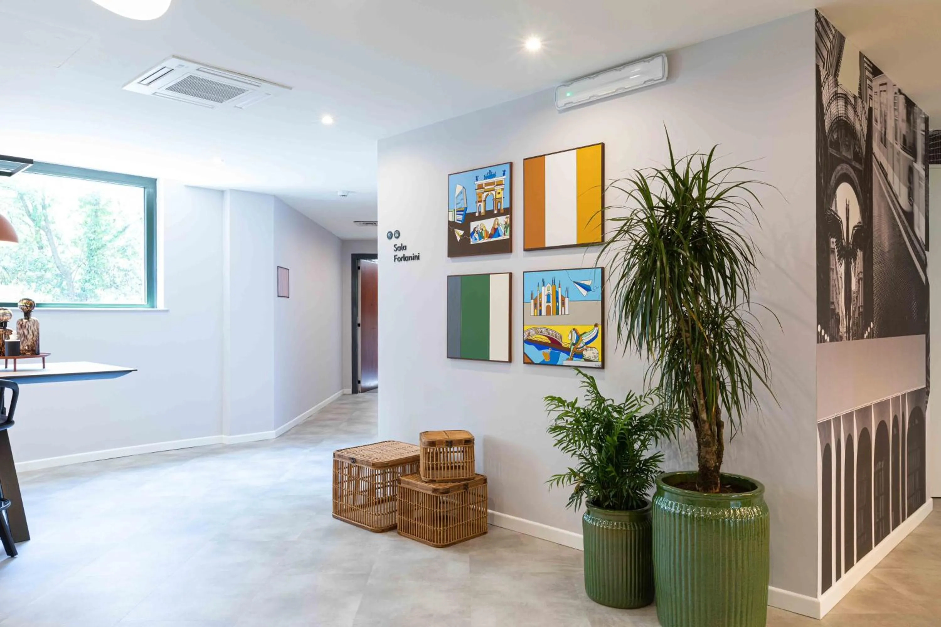 Lobby or reception in Belstay Milano Linate