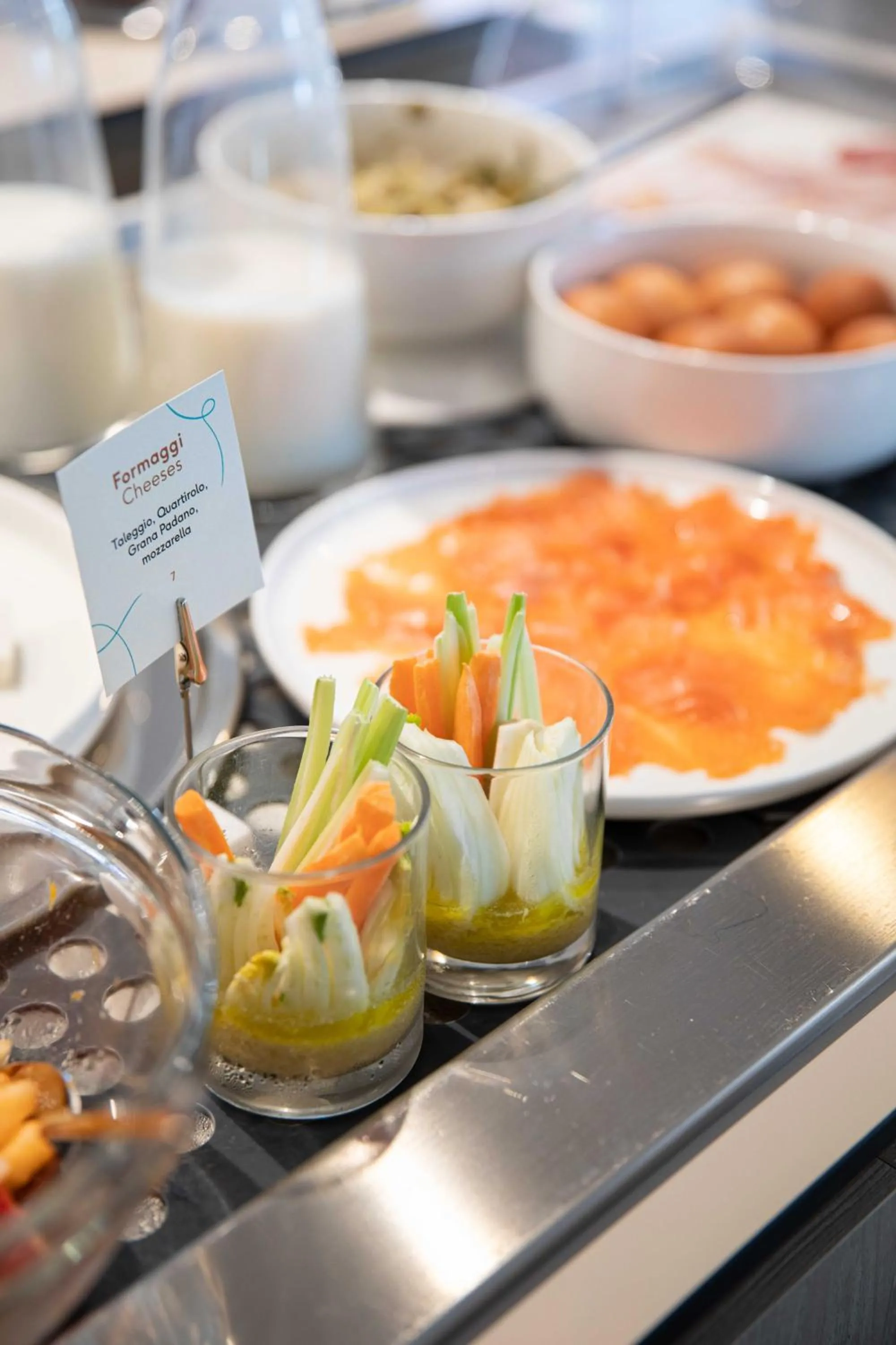 Food and drinks in Belstay Milano Linate