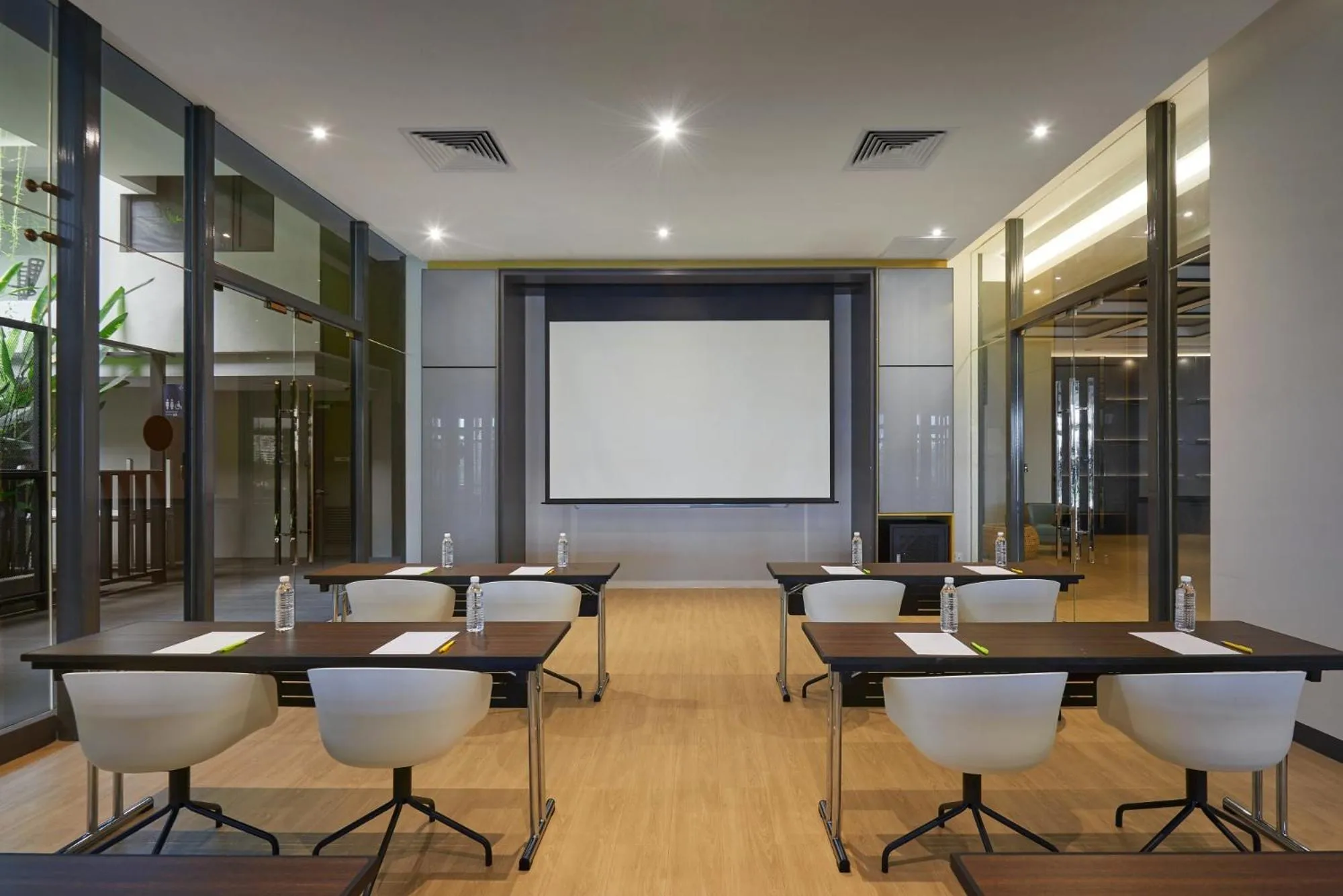 Meeting/conference room in Hotel Komune Living & Wellness Kuala Lumpur