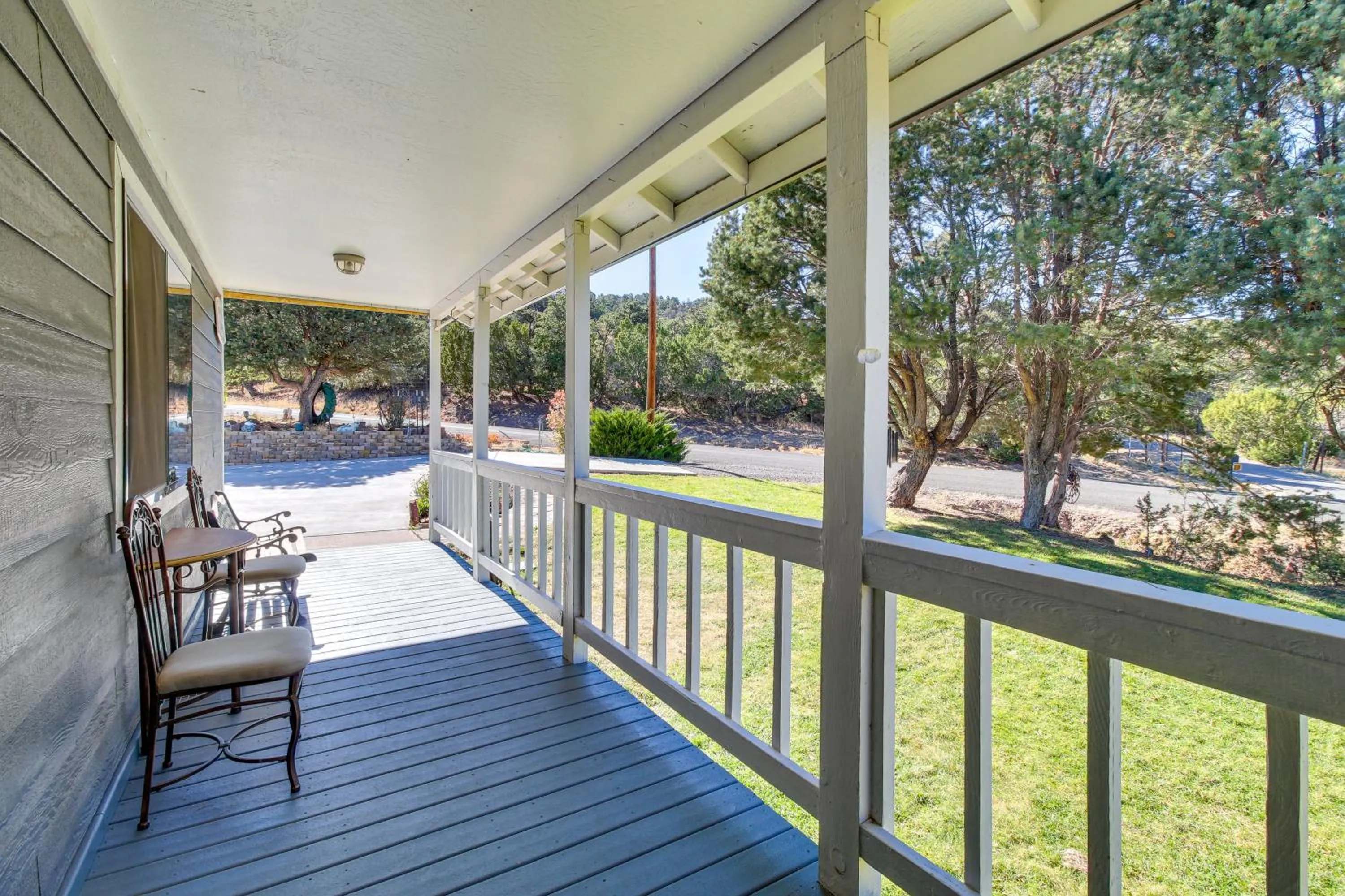 Eagar Vacation Rental Home with Spacious Deck!