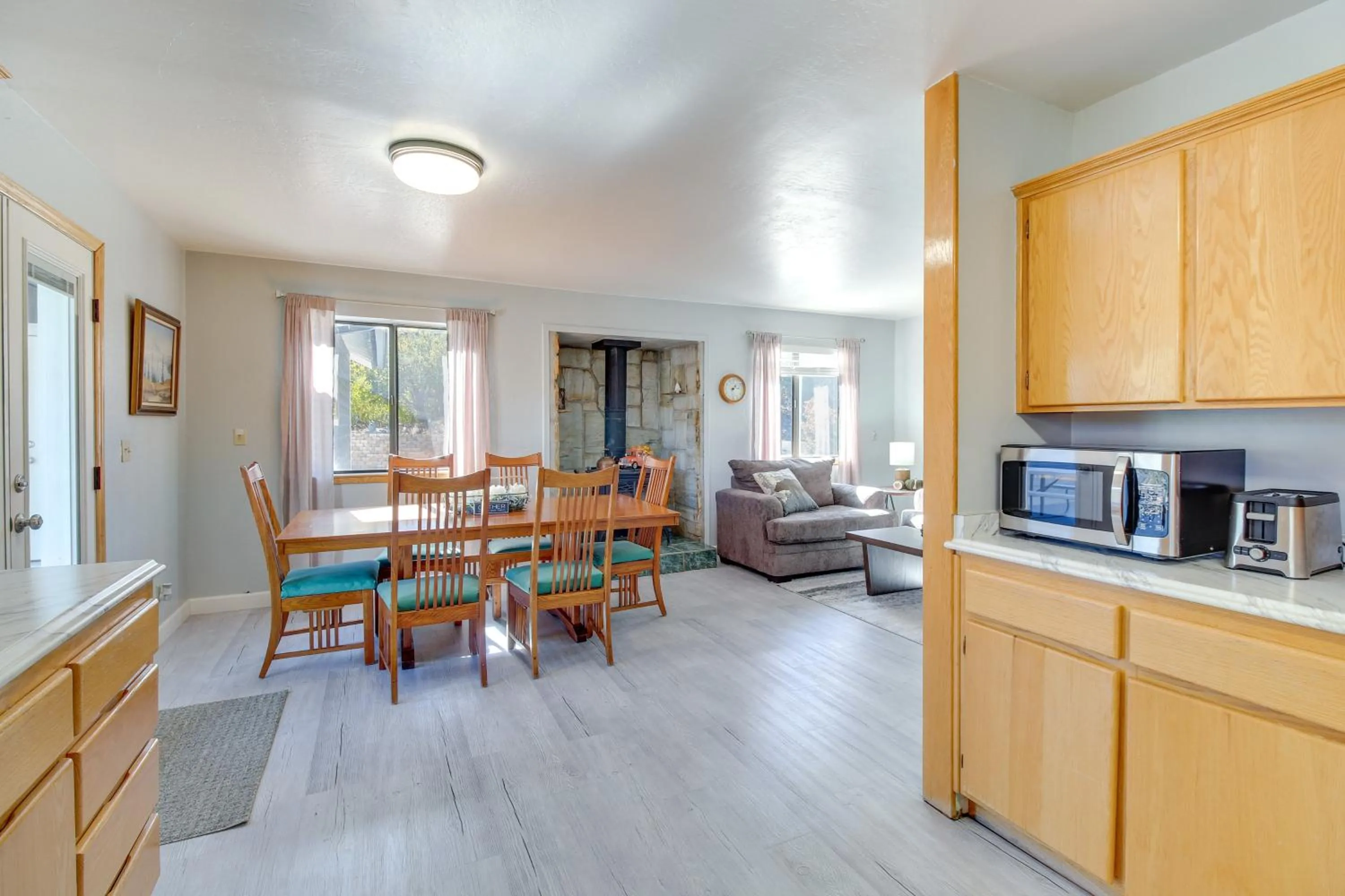 Eagar Vacation Rental Home with Spacious Deck!