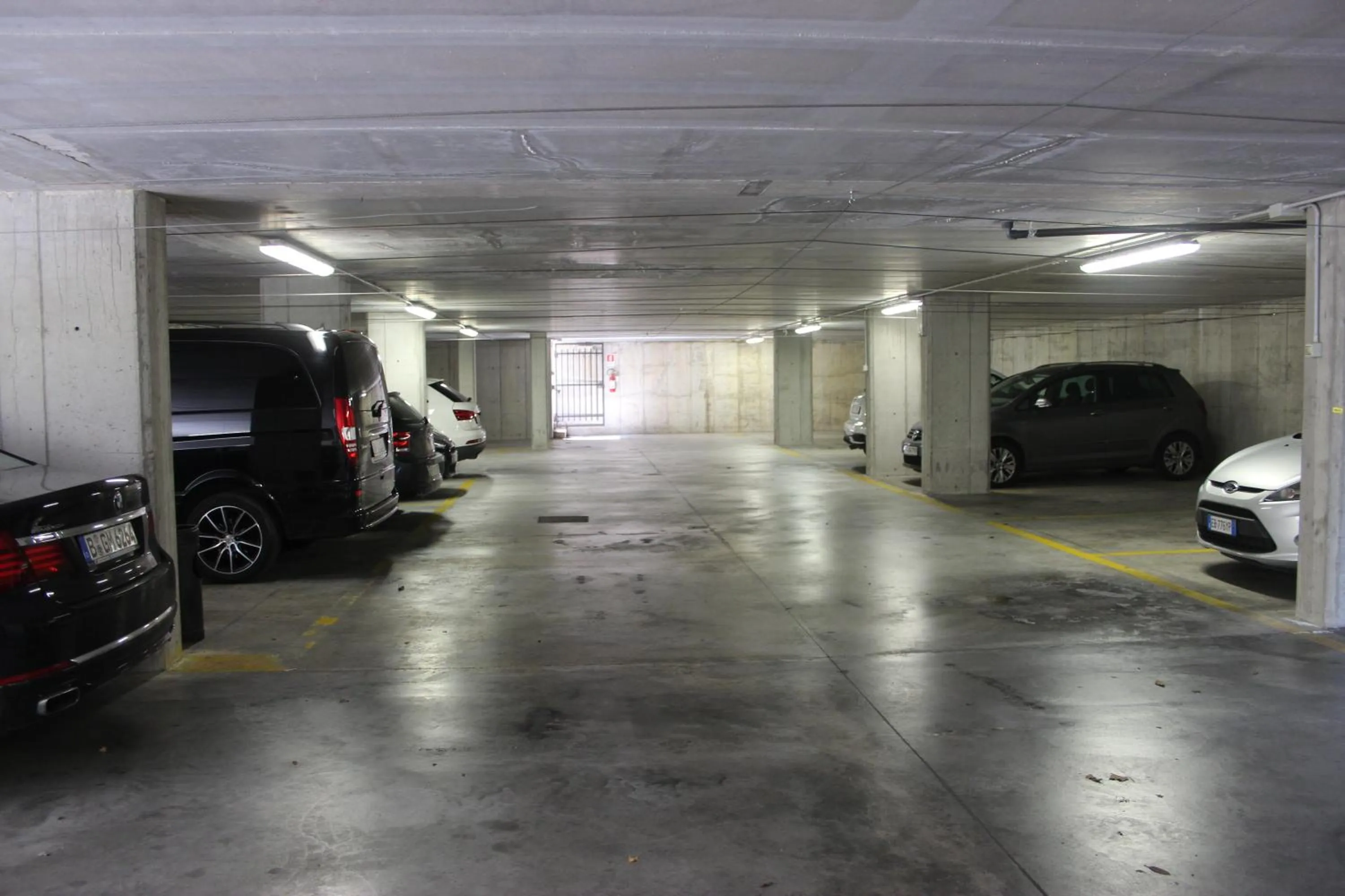 Area and facilities in Admiral Hotel Villa Erme