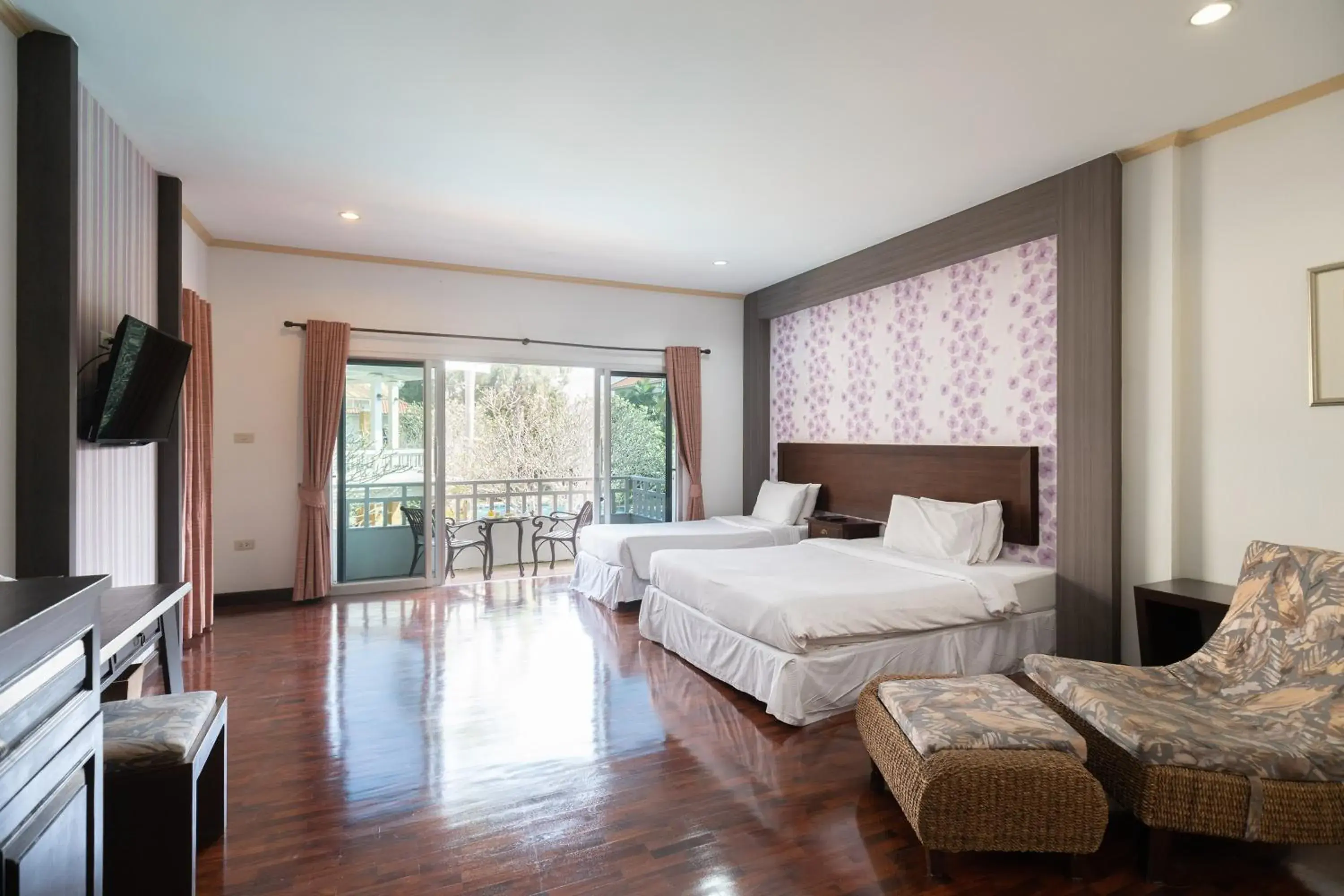 Deluxe Double or Twin Room with Pool View in Thara Cholapruek Resort Deluxe Double or Twin Room with Pool View in Thara Cholapruek Resort