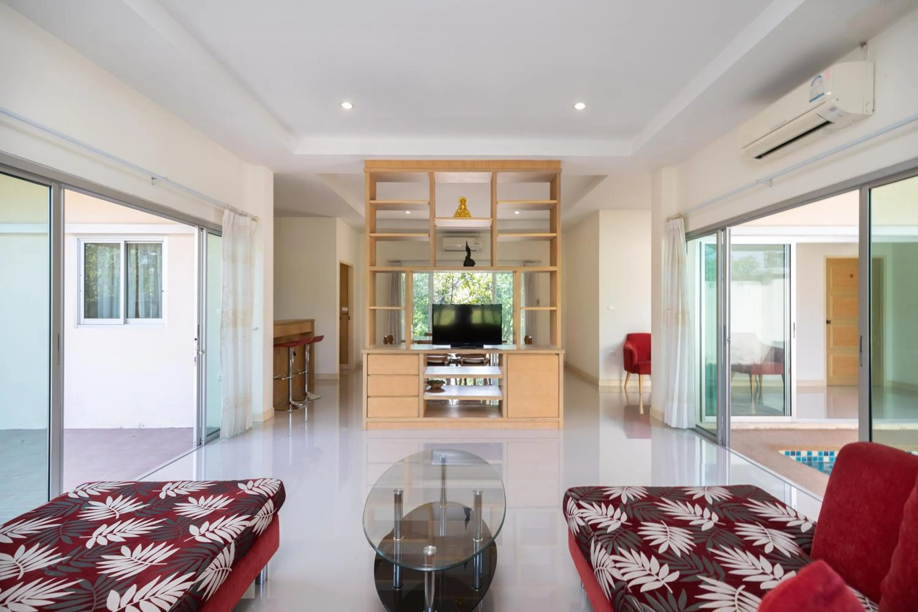 Living room in Thara Cholapruek Resort