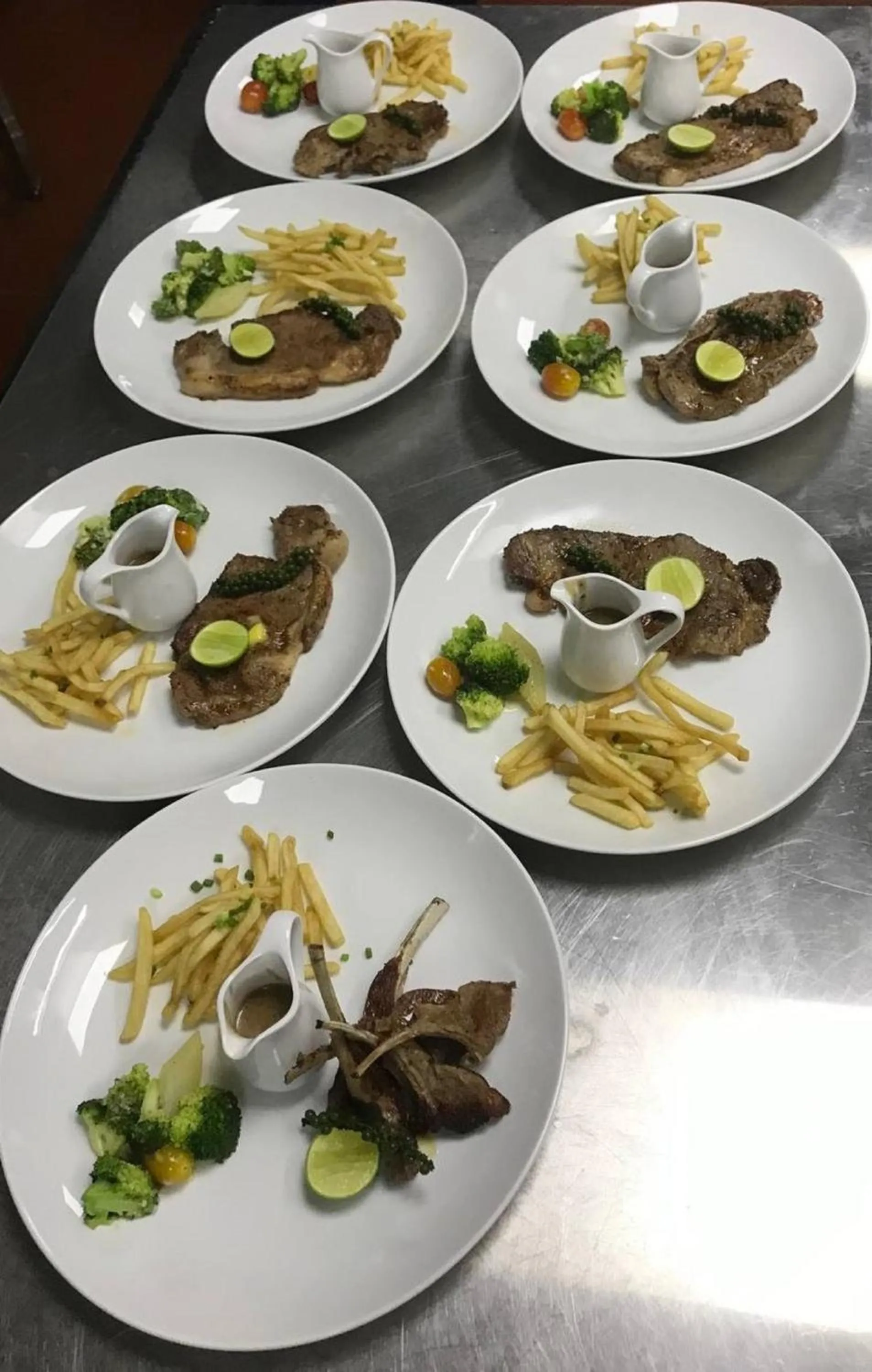 Dinner in V V Hotel Battambang