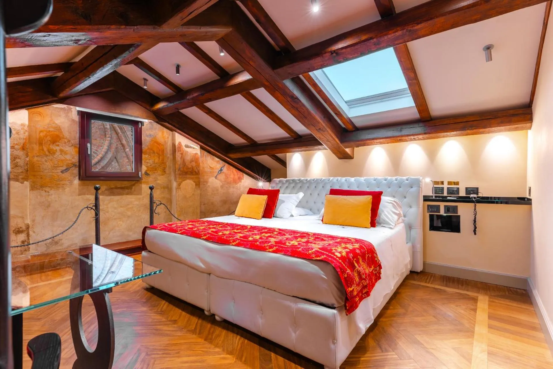 Photo of the whole room, Bed in Art Hotel Commercianti