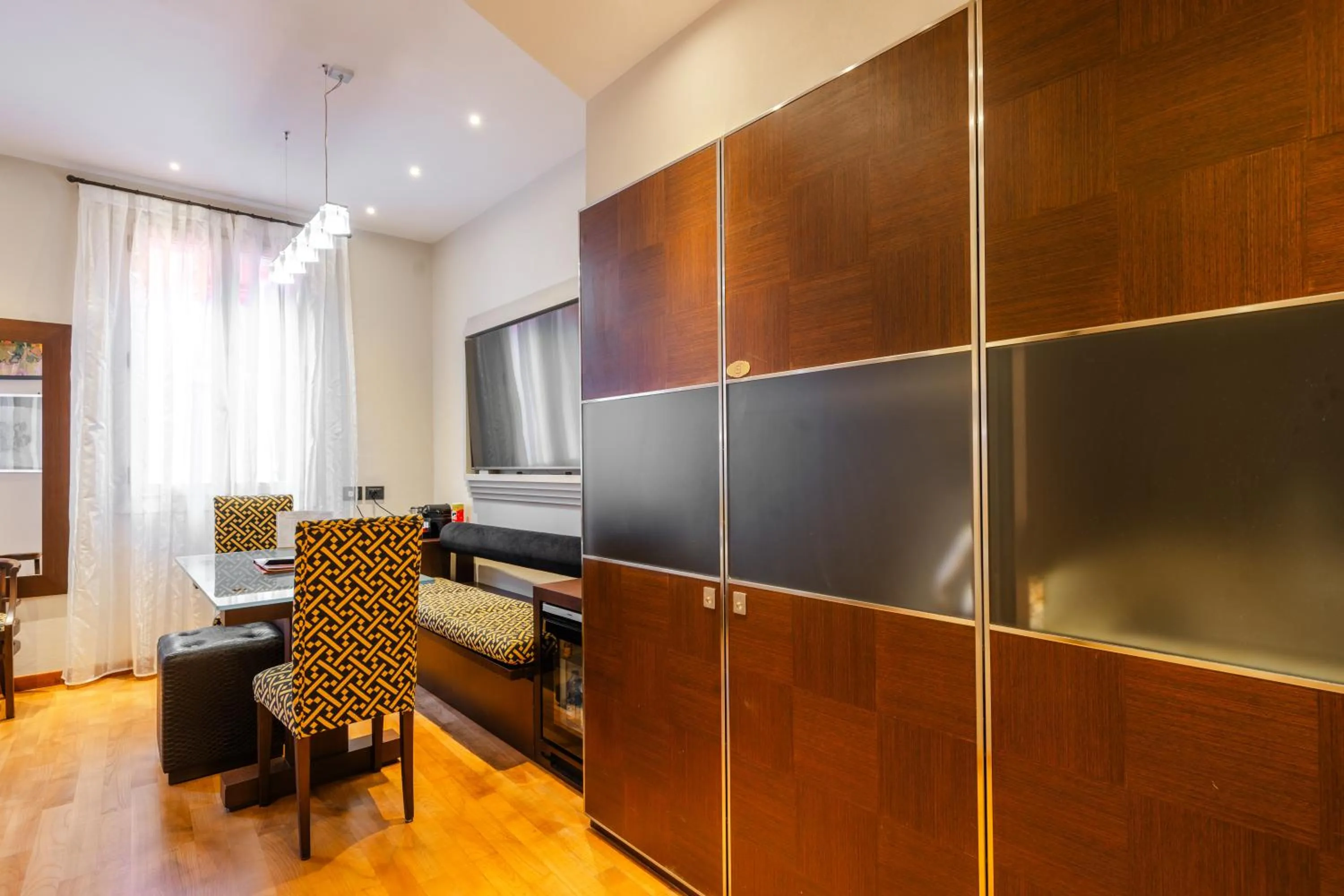 Photo of the whole room in Art Hotel Commercianti