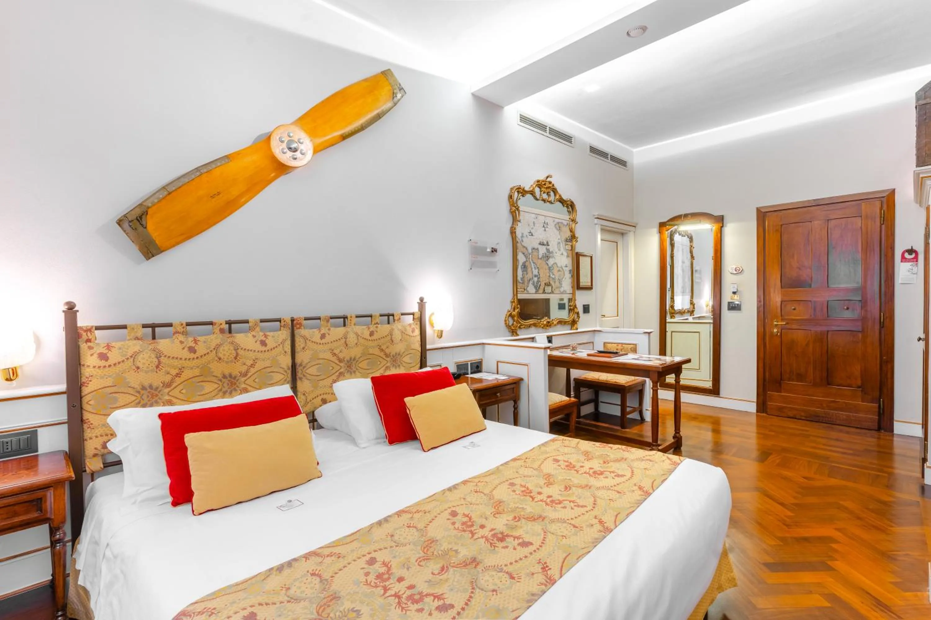 Bed in Art Hotel Commercianti