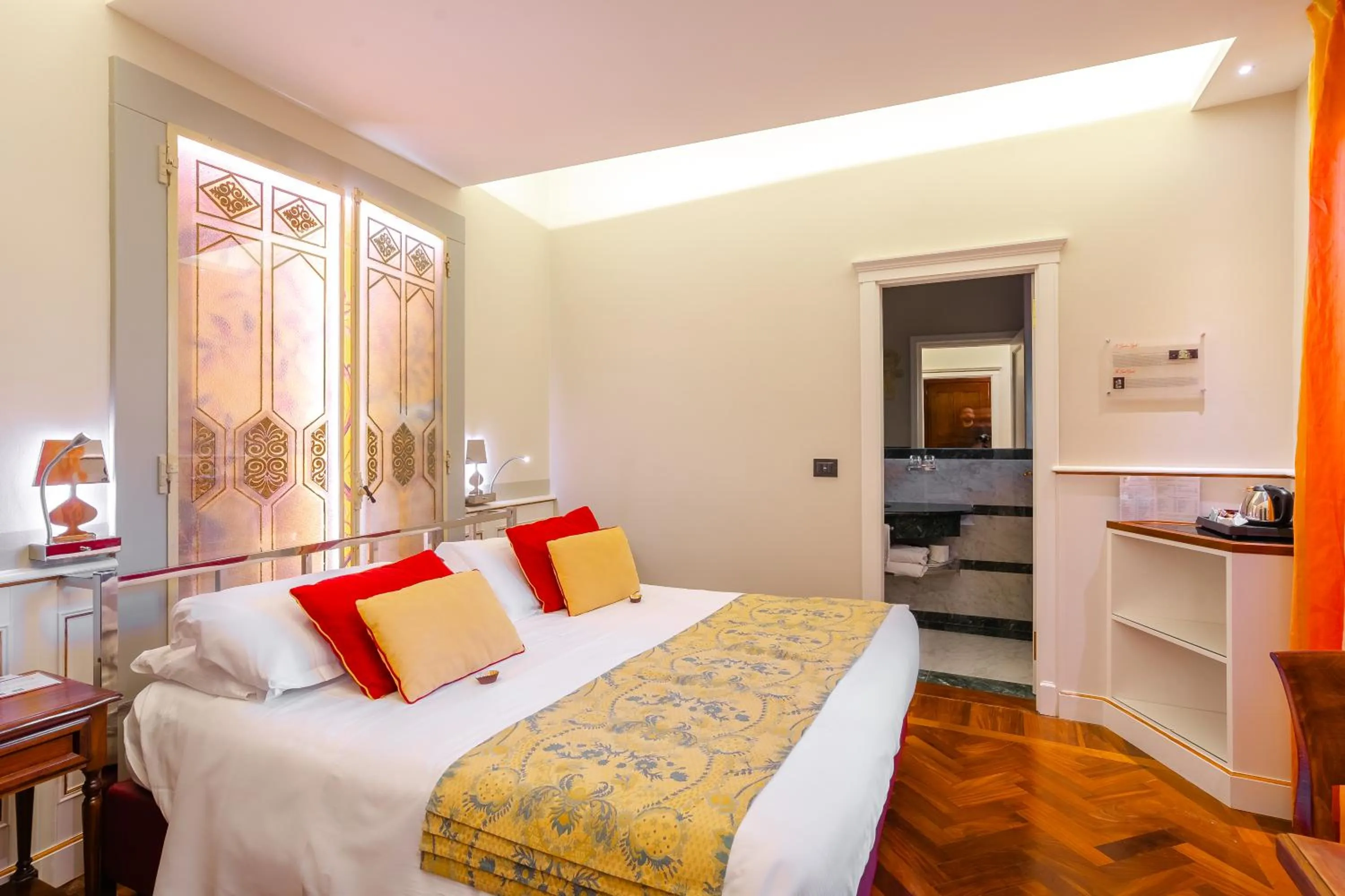 Photo of the whole room, Bed in Art Hotel Commercianti