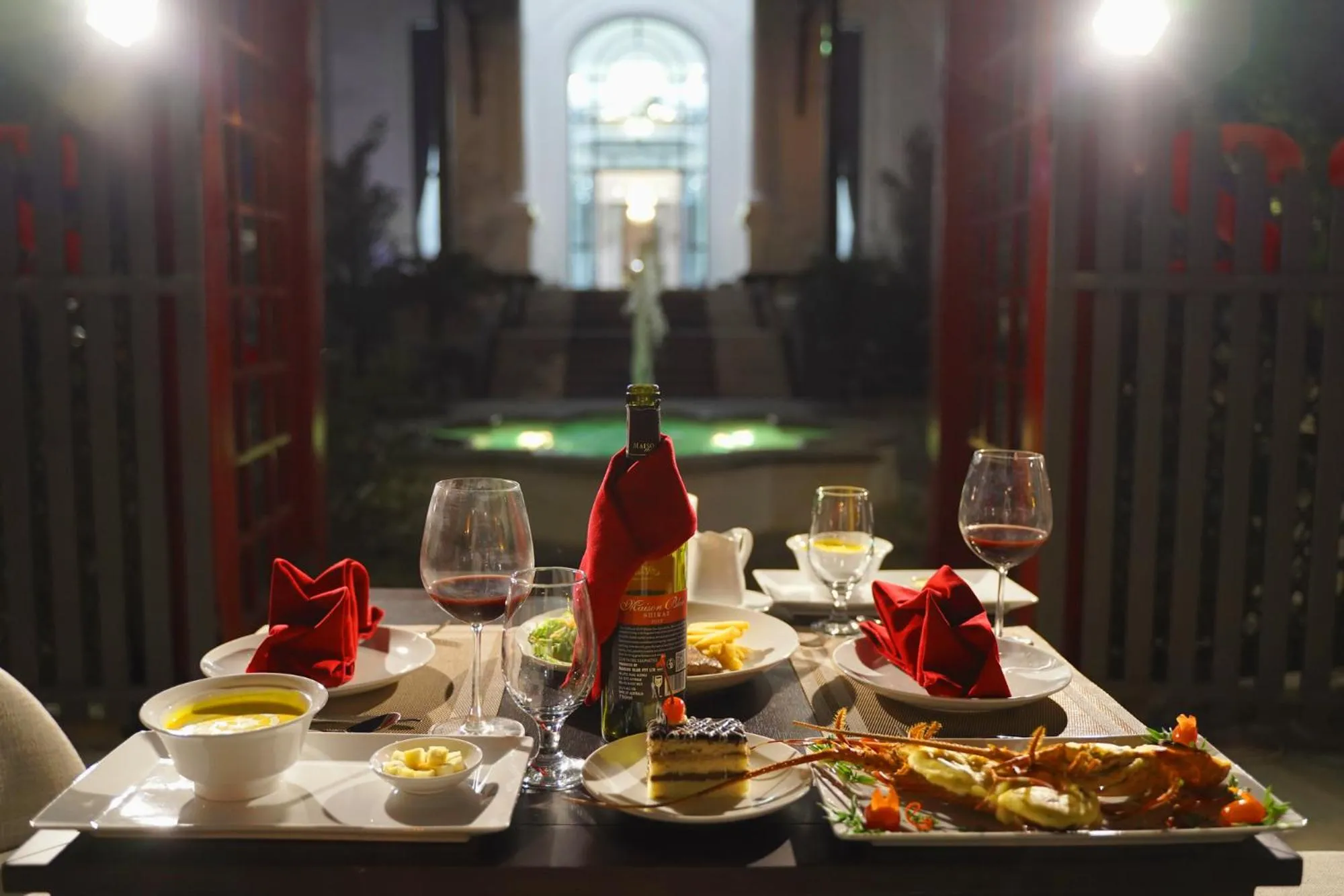 Food and drinks in Rex Quang Binh Hotel