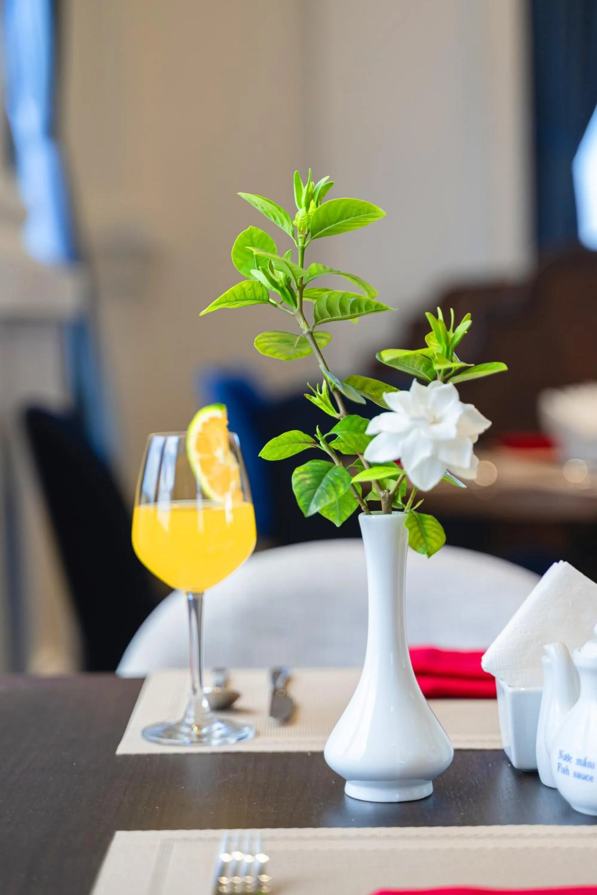 Restaurant/places to eat in Rex Quang Binh Hotel