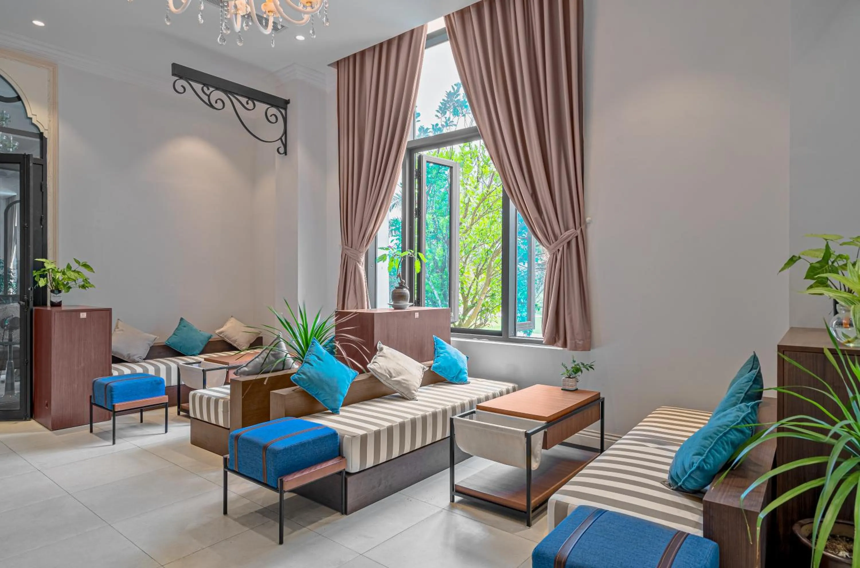 Lobby or reception in Rex Quang Binh Hotel