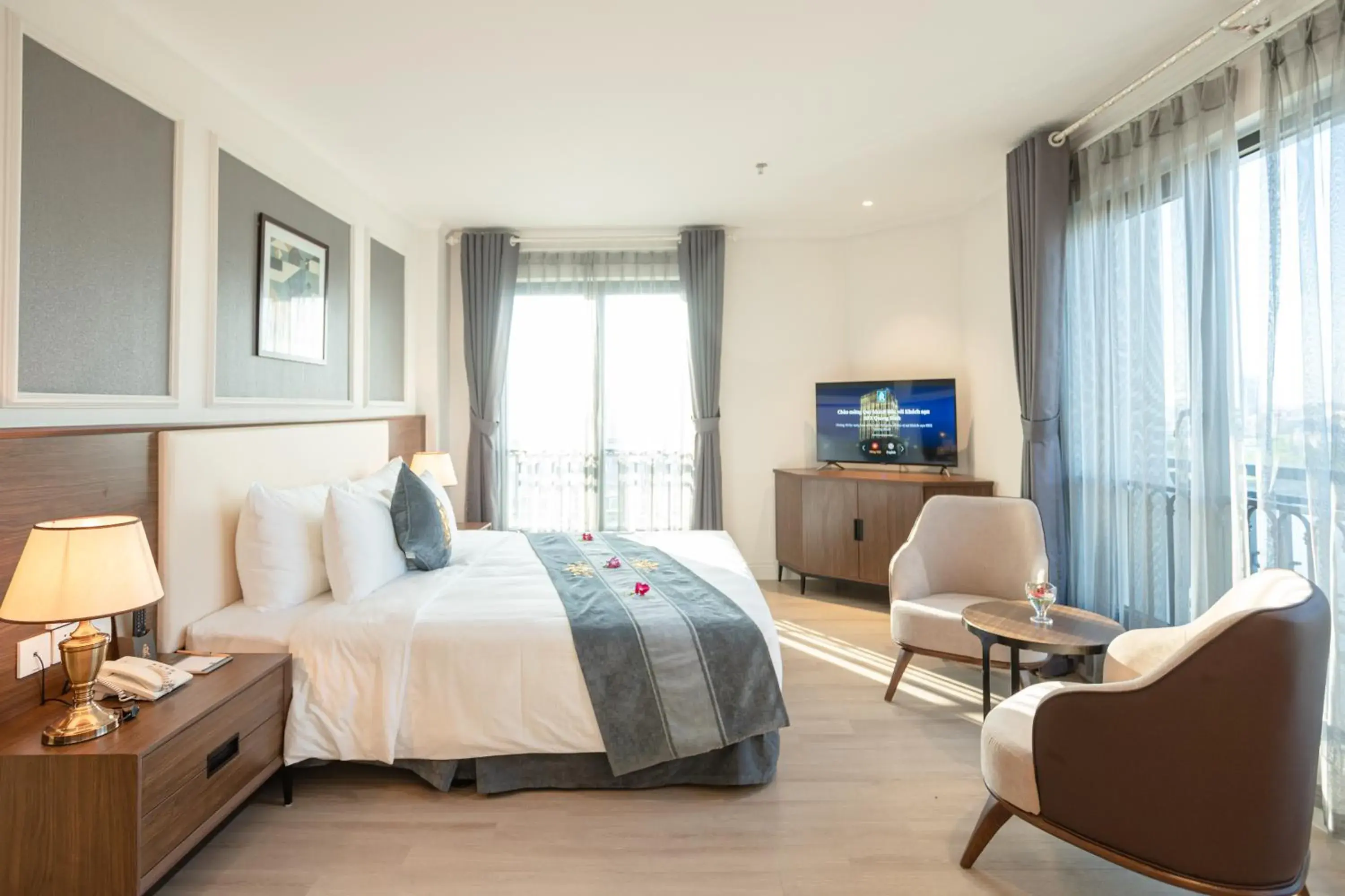 Deluxe King Room - single occupancy in Rex Quang Binh Hotel Deluxe King Room - single occupancy in Rex Quang Binh Hotel