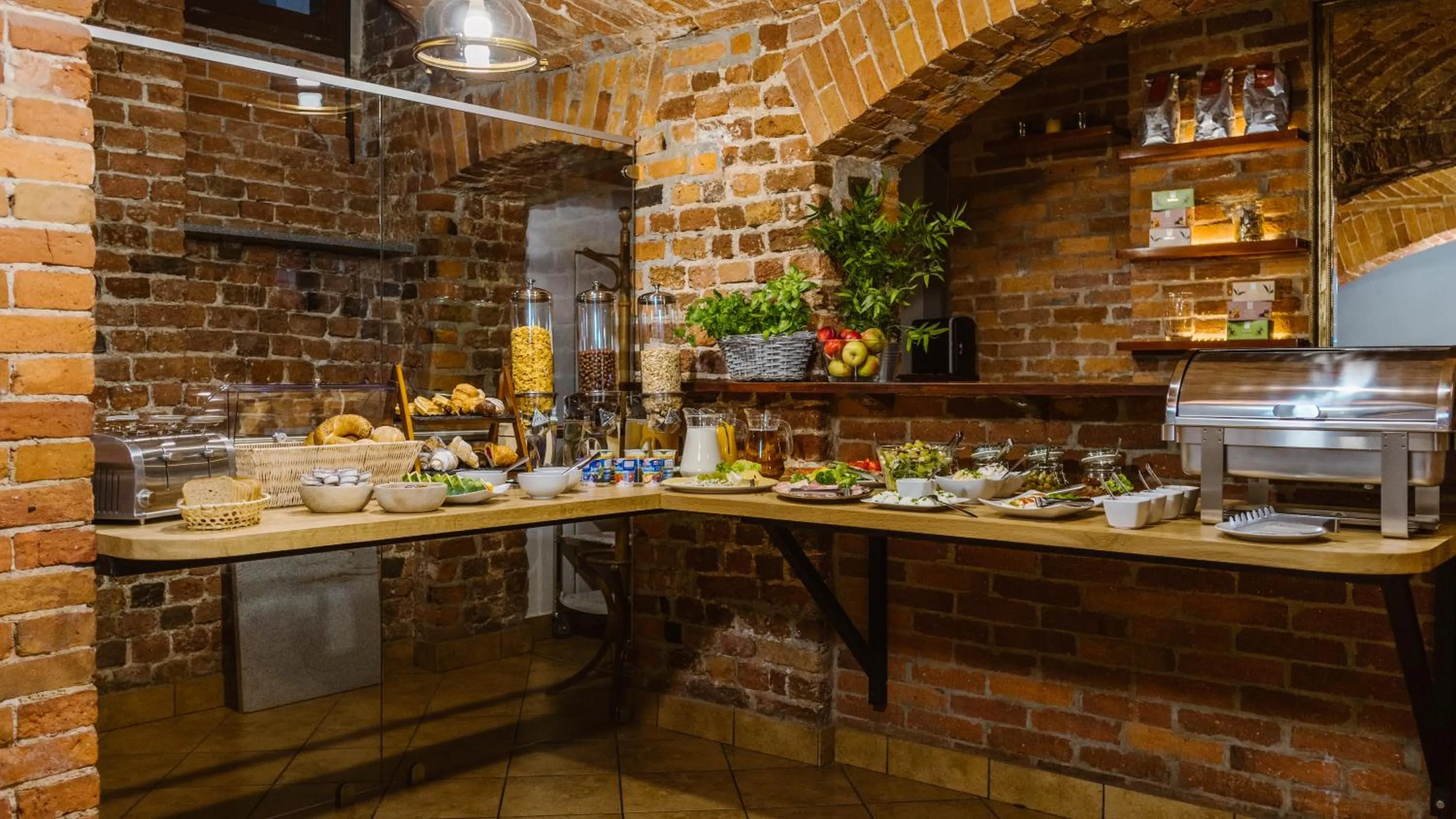 Buffet breakfast in Five Stars Bed&Breakfast