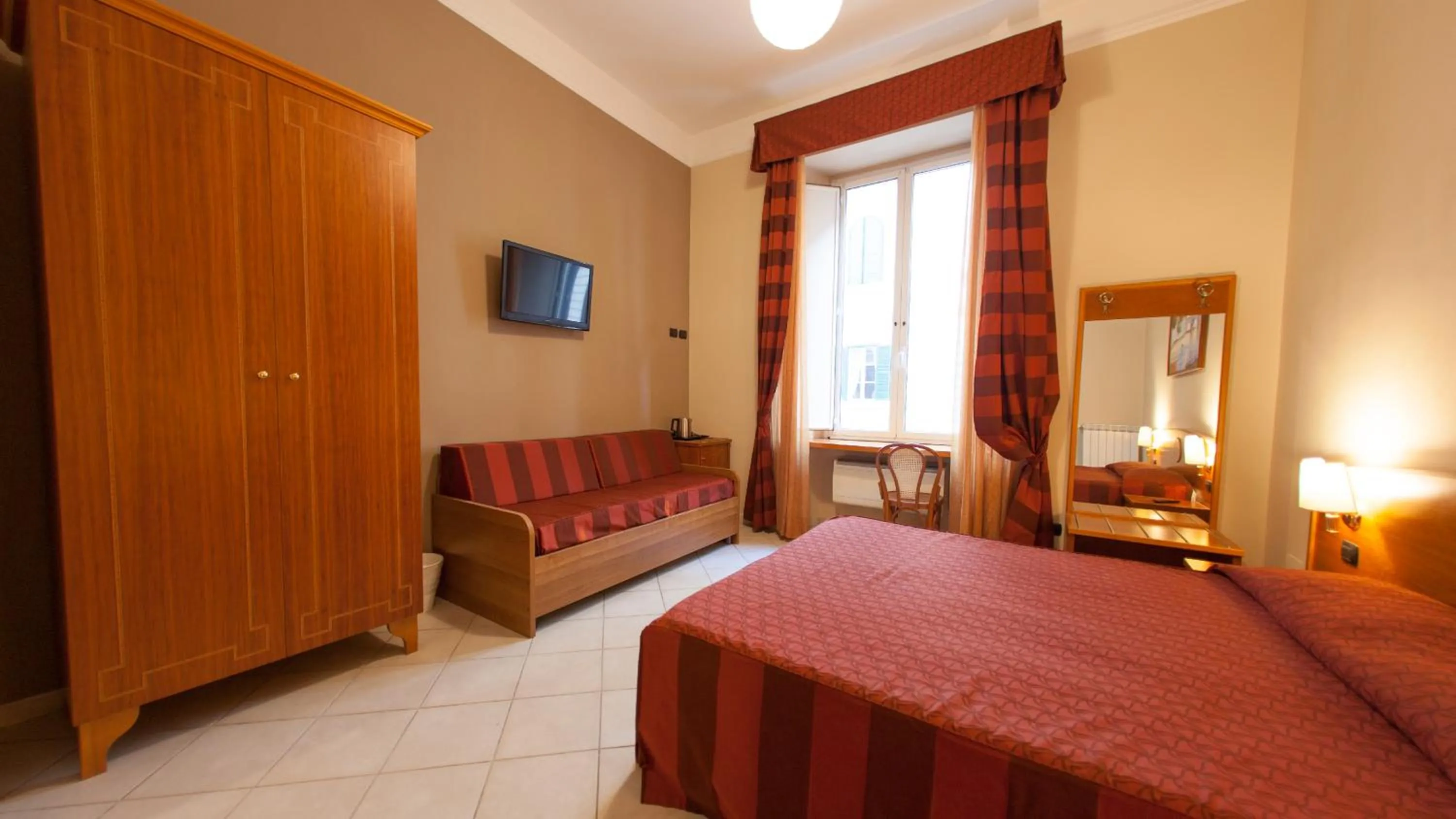 Photo of the whole room, Bed in Dama Private Rooms