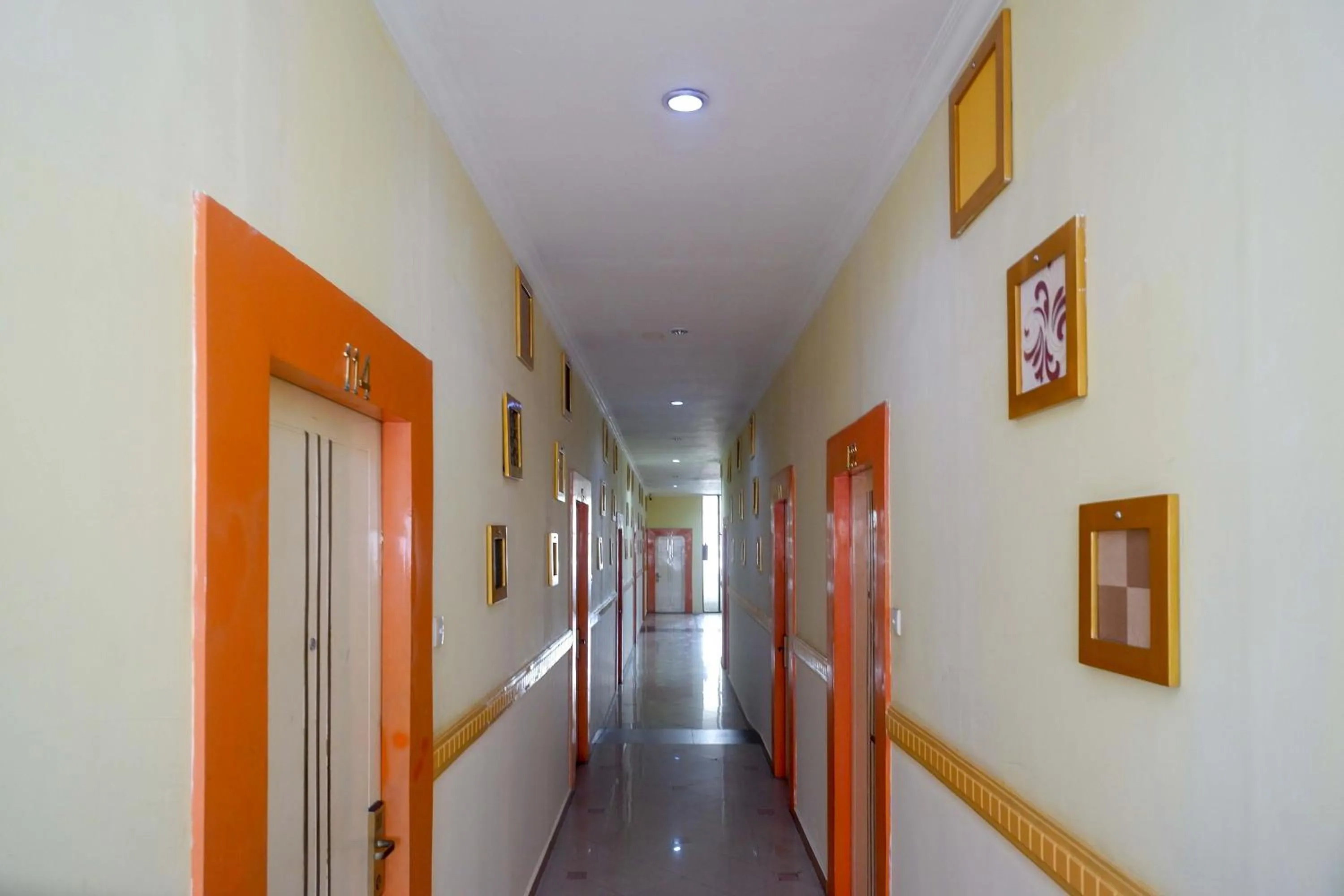 Balcony/Terrace in Sans Hotel International Surabaya