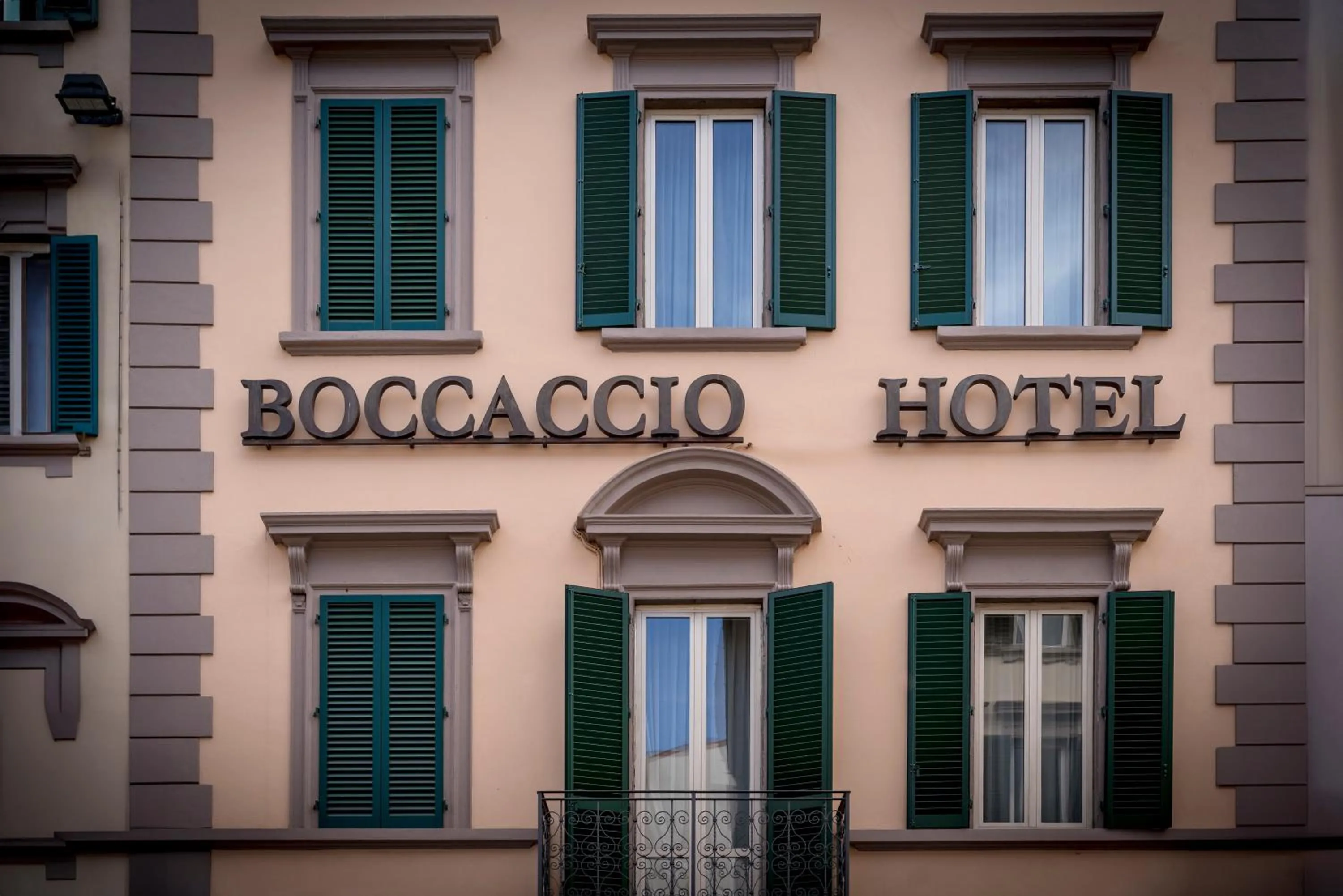 Property building in Hotel Boccaccio