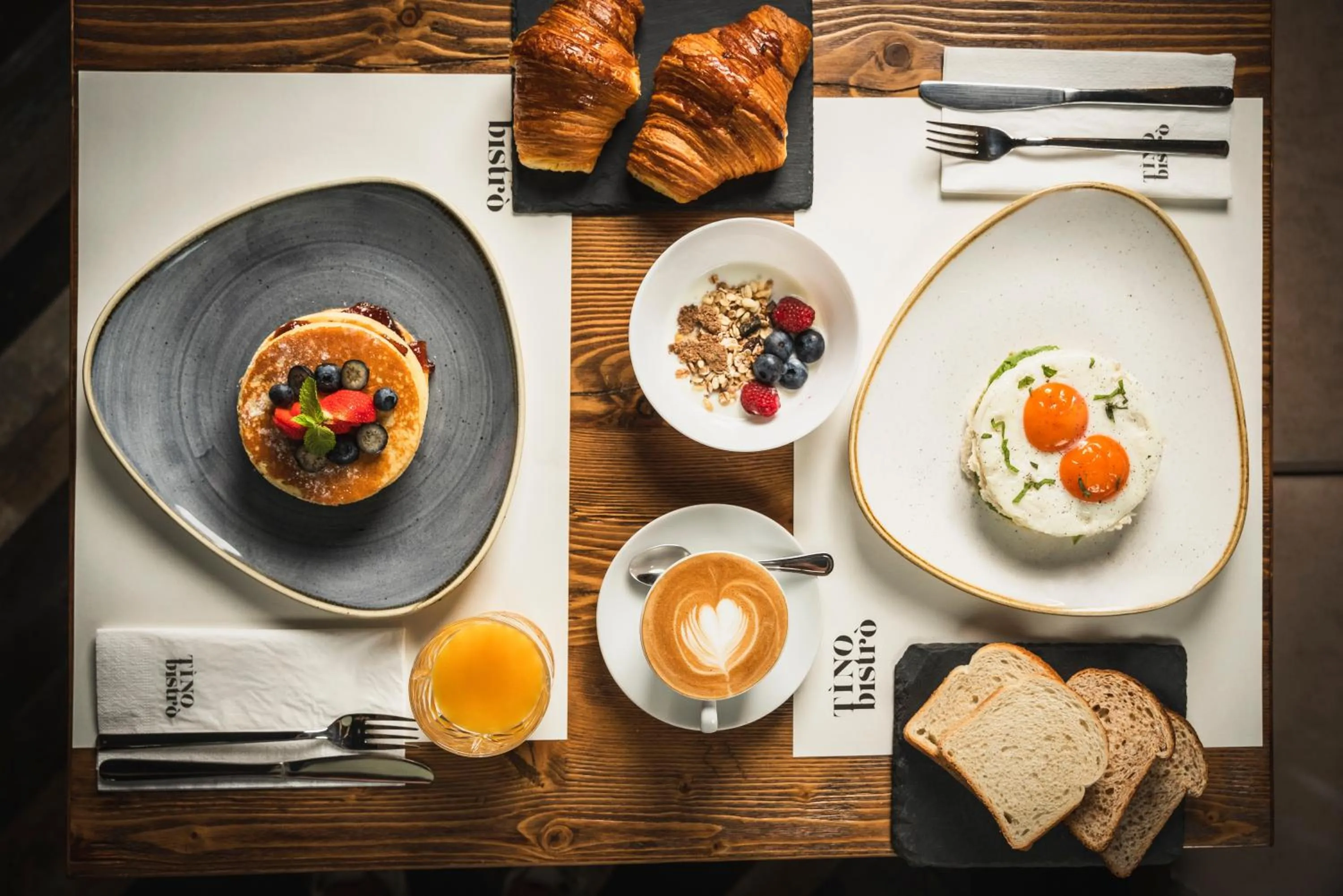 American breakfast in Hotel Boccaccio