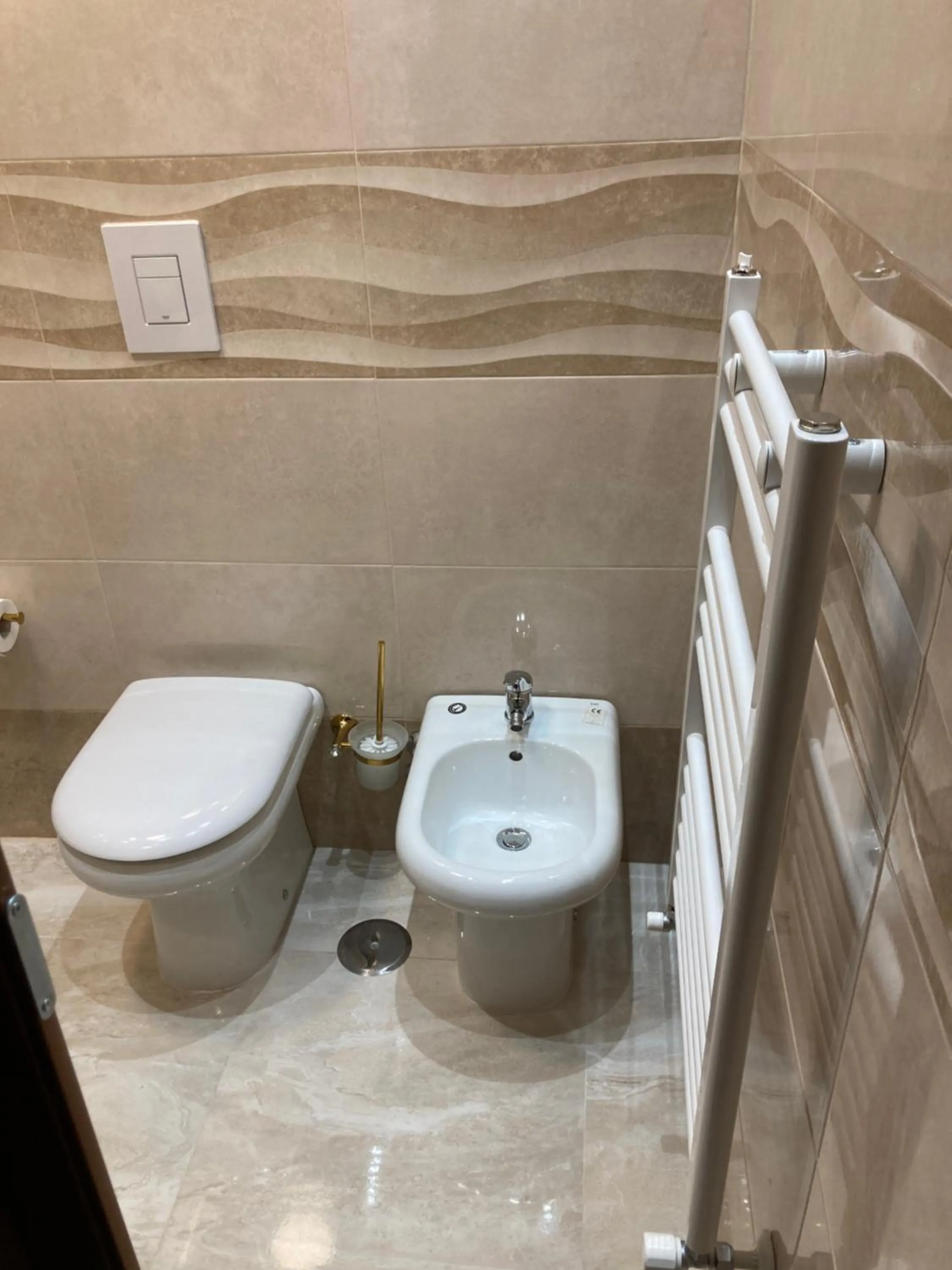 Bathroom in B&B LA REGGIA DI RIHANNA spa